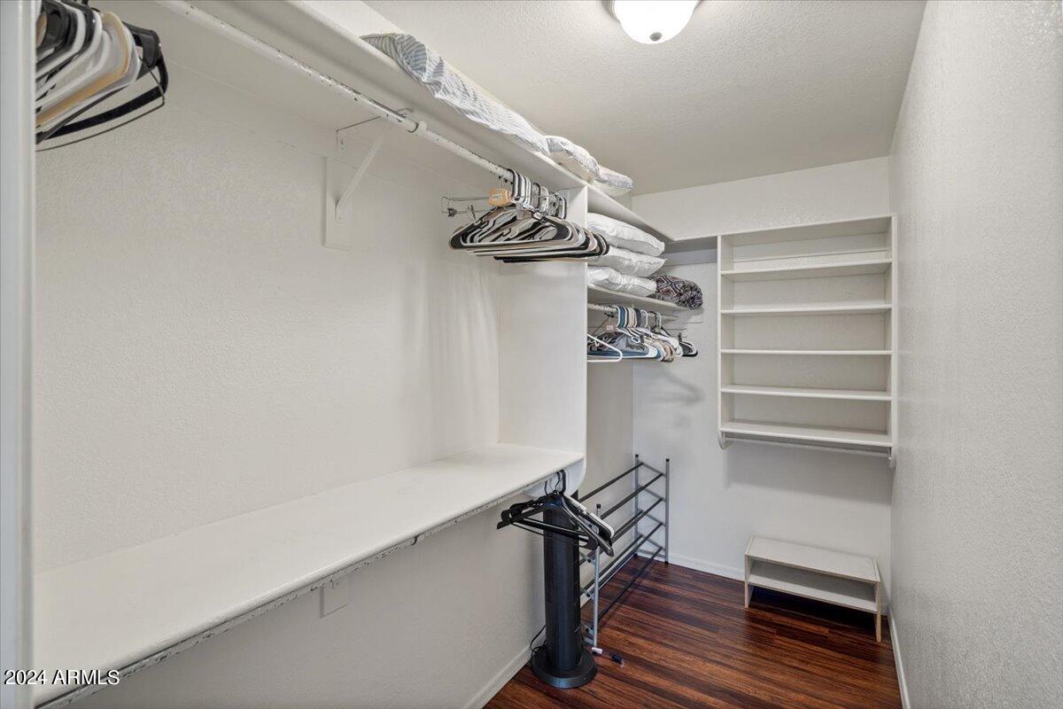 1114 W Auburn Drive