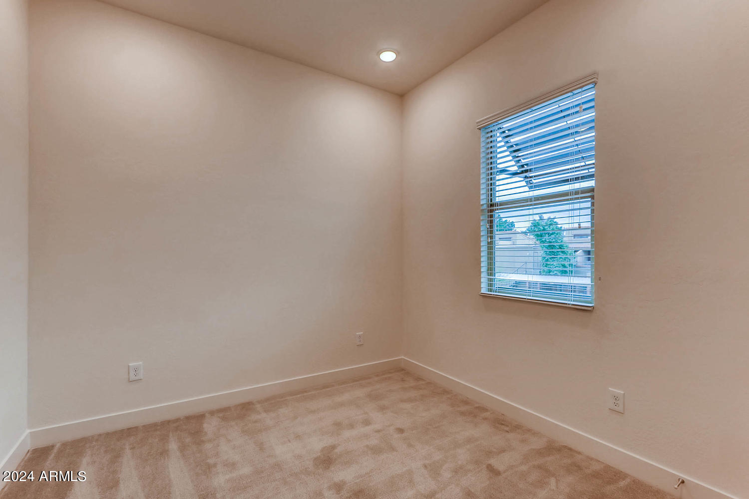 6565 E THOMAS Road 1069
