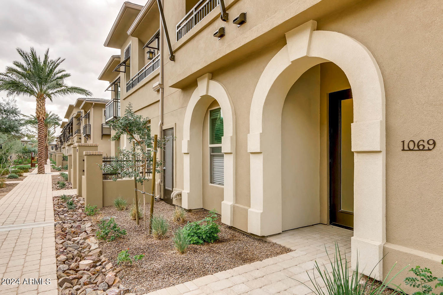 6565 E THOMAS Road 1069