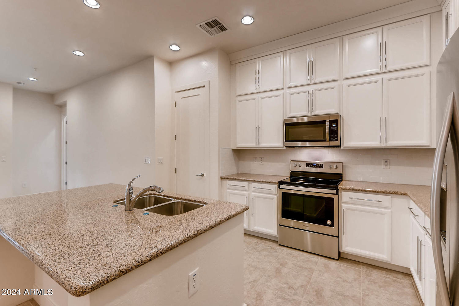 6565 E THOMAS Road 1069