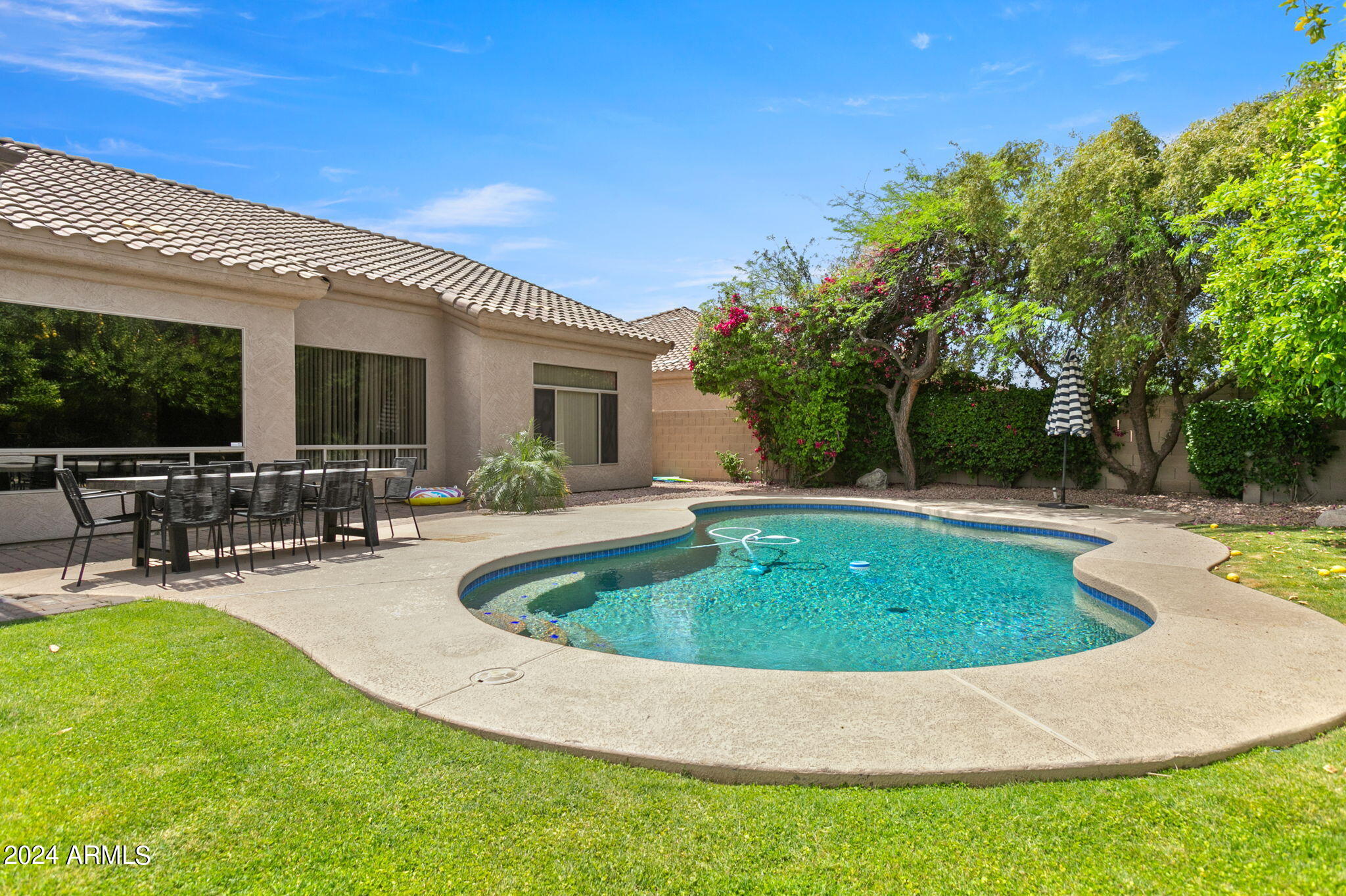 5222 E Angela Drive