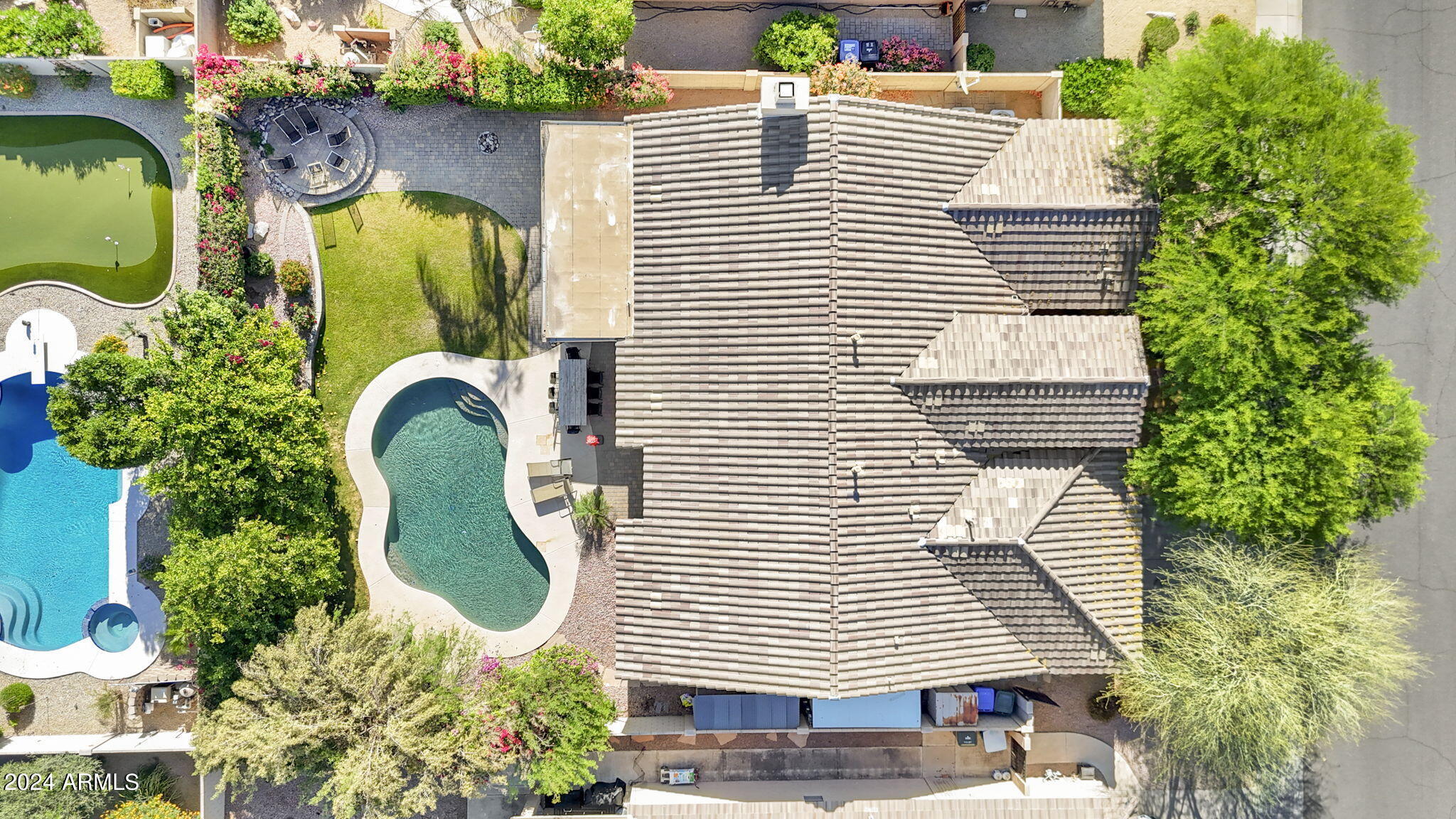 5222 E Angela Drive
