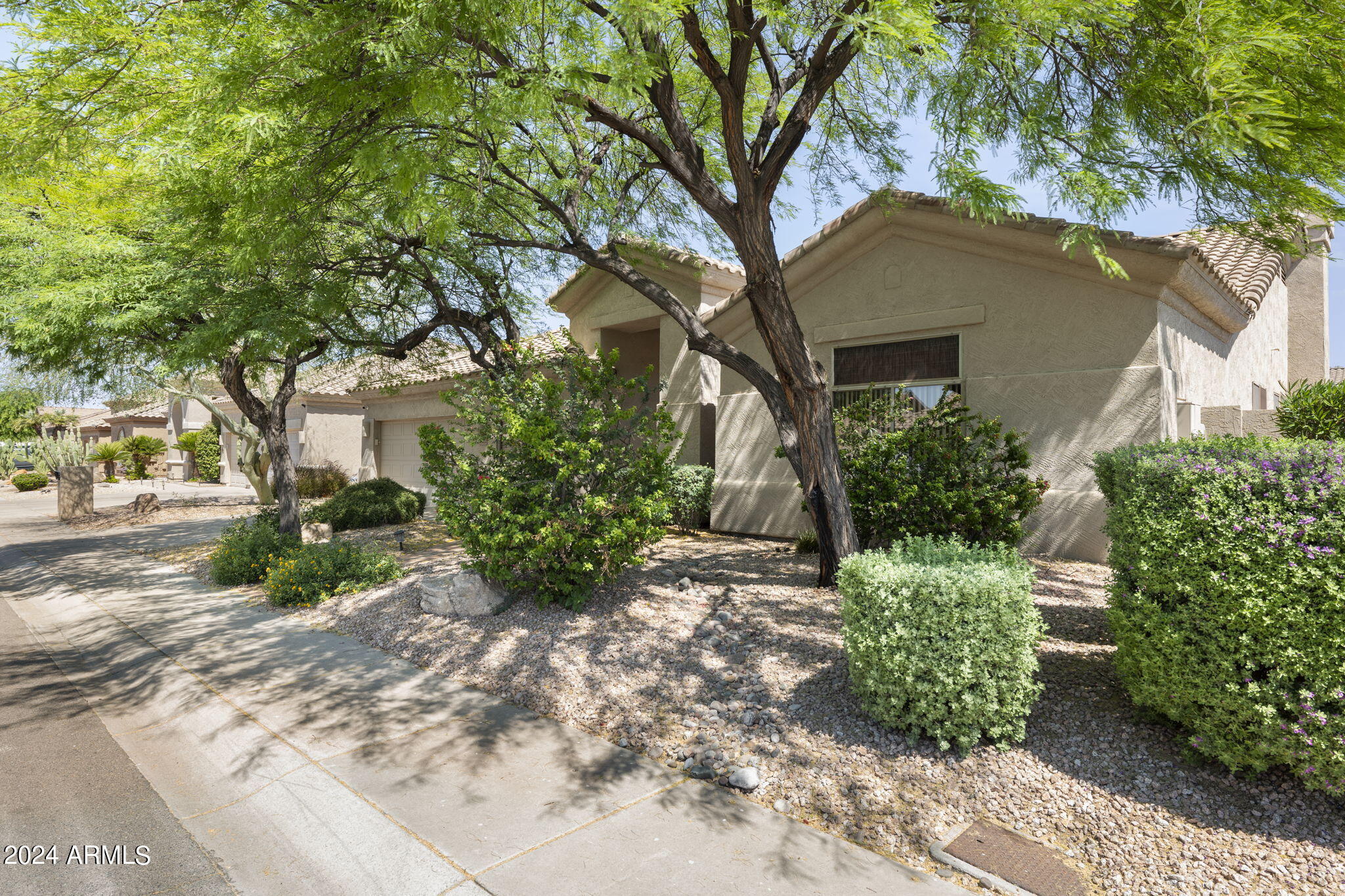 5222 E Angela Drive