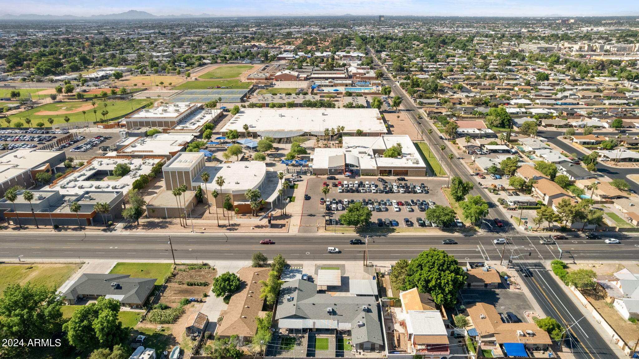 936 W Rio Salado Parkway
