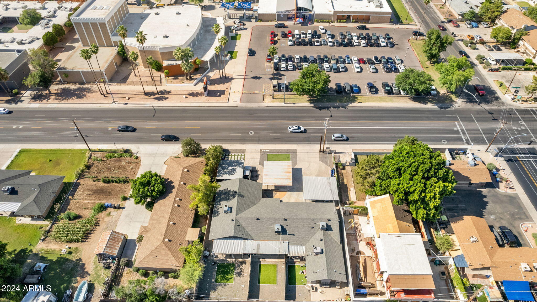 936 W Rio Salado Parkway