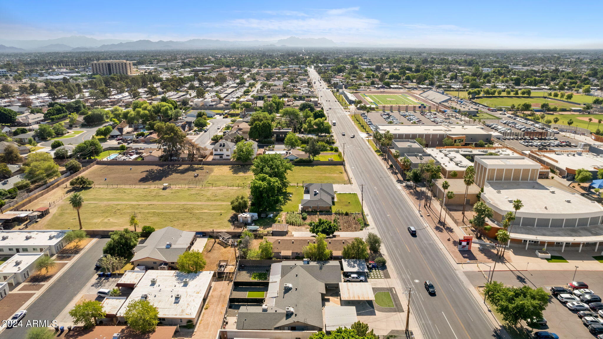 936 W Rio Salado Parkway