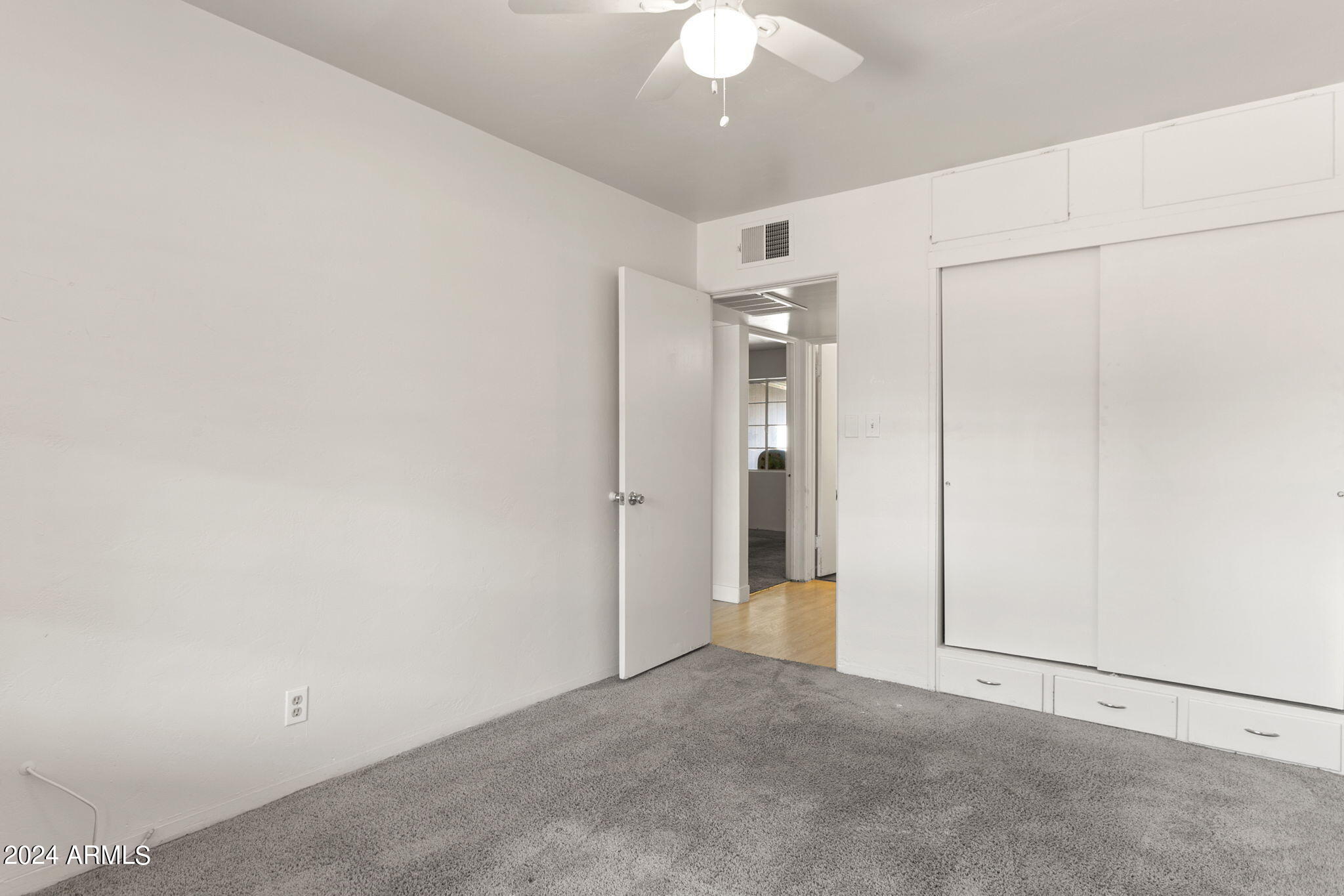 936 W Rio Salado Parkway