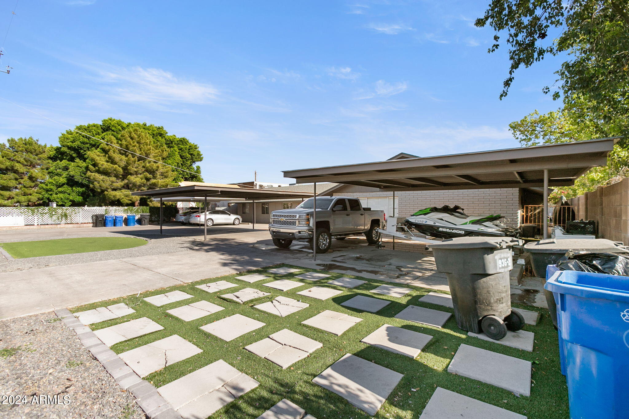936 W Rio Salado Parkway