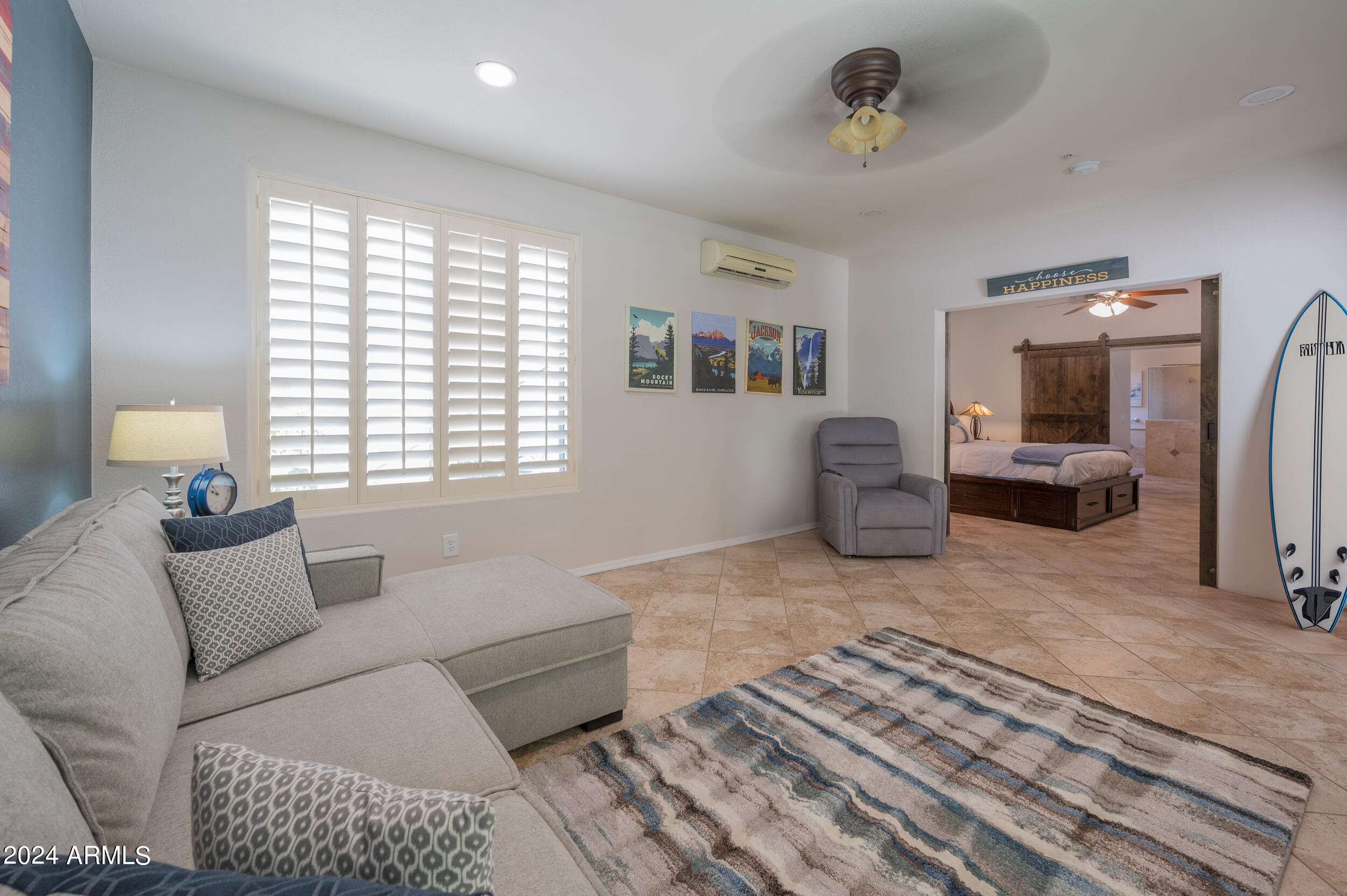 7231 E TAILFEATHER Drive