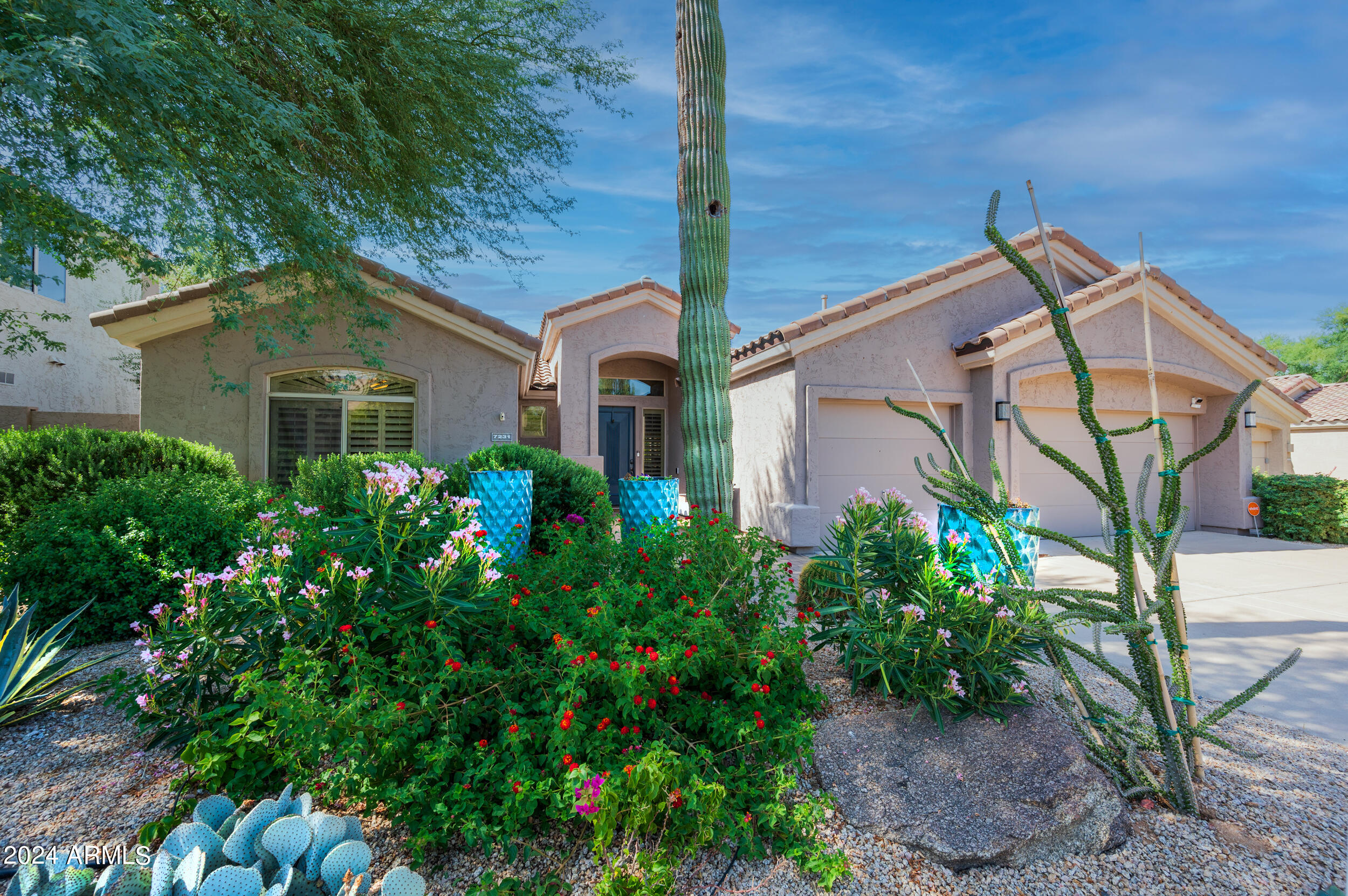 7231 E TAILFEATHER Drive