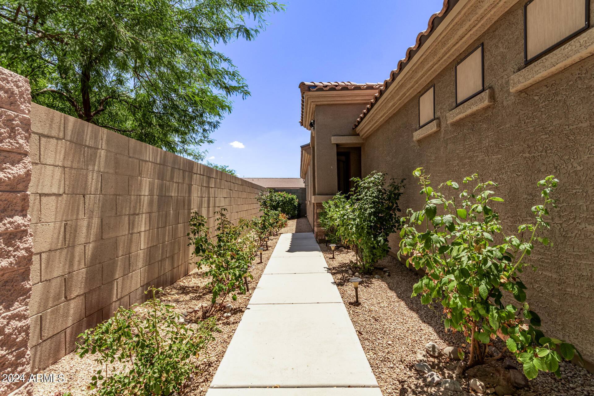 11955 W LOCUST Lane