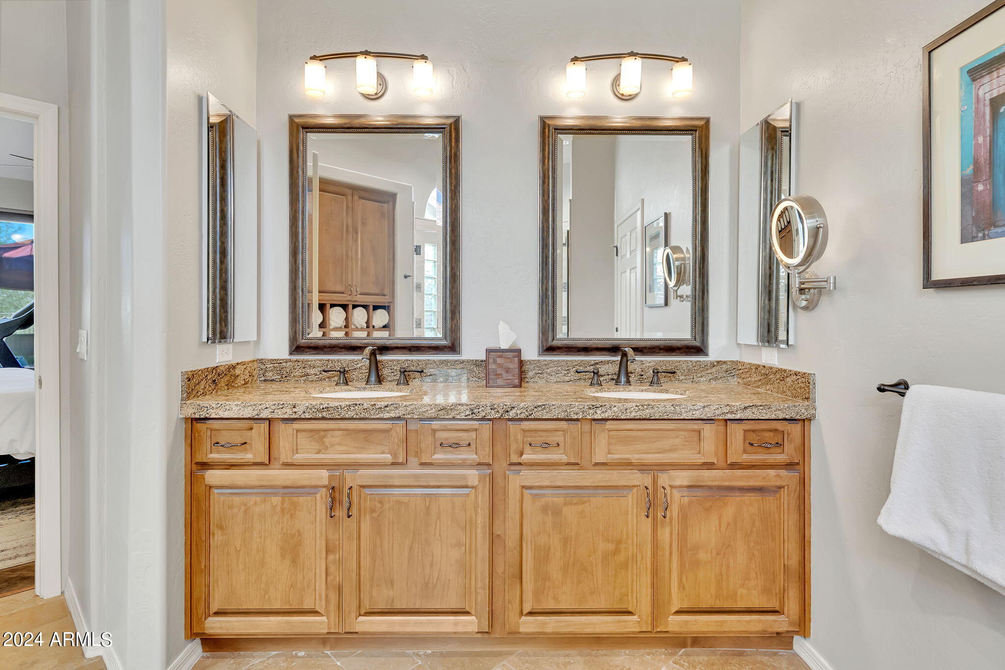 4431 E Morning Vista Lane