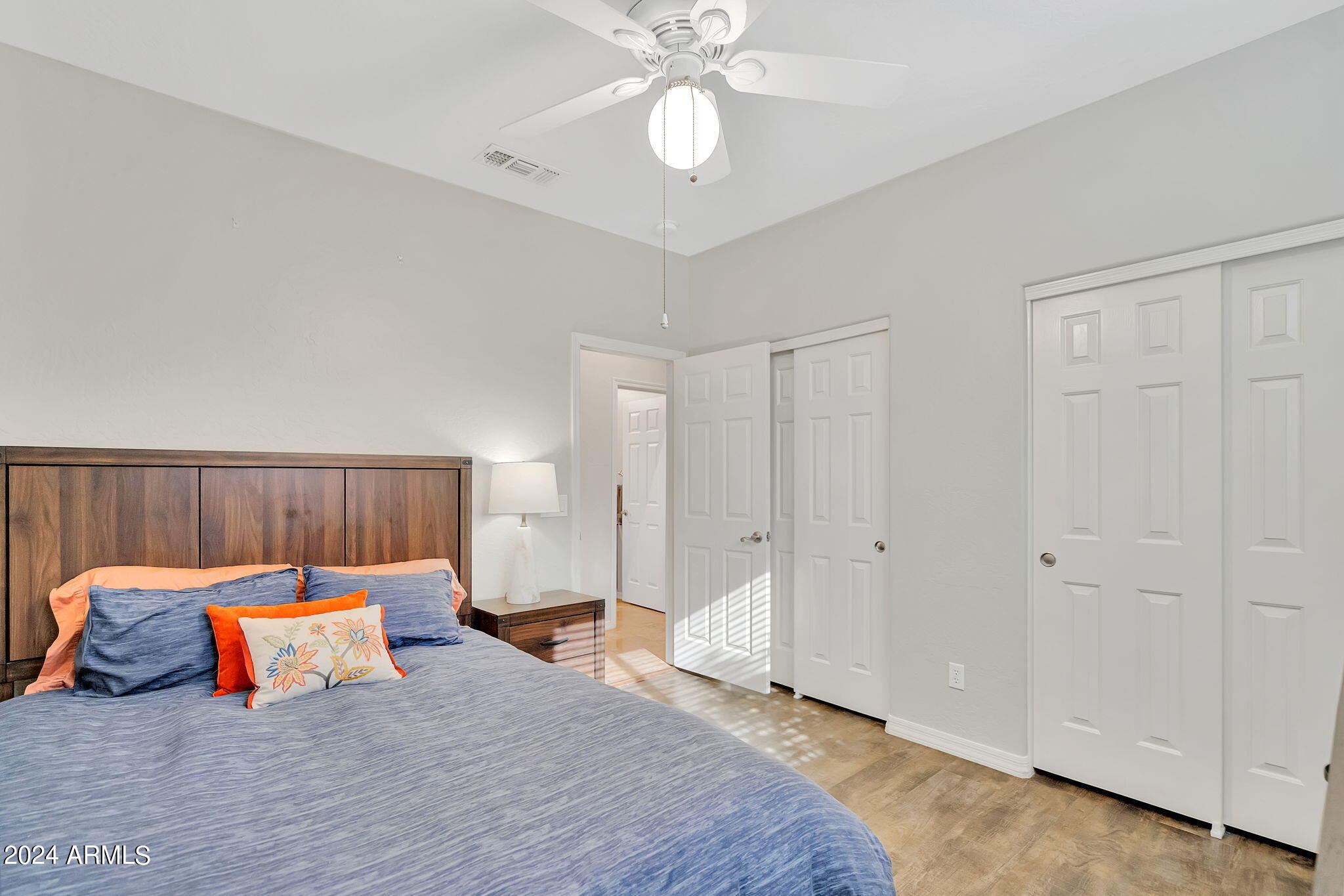 4431 E Morning Vista Lane