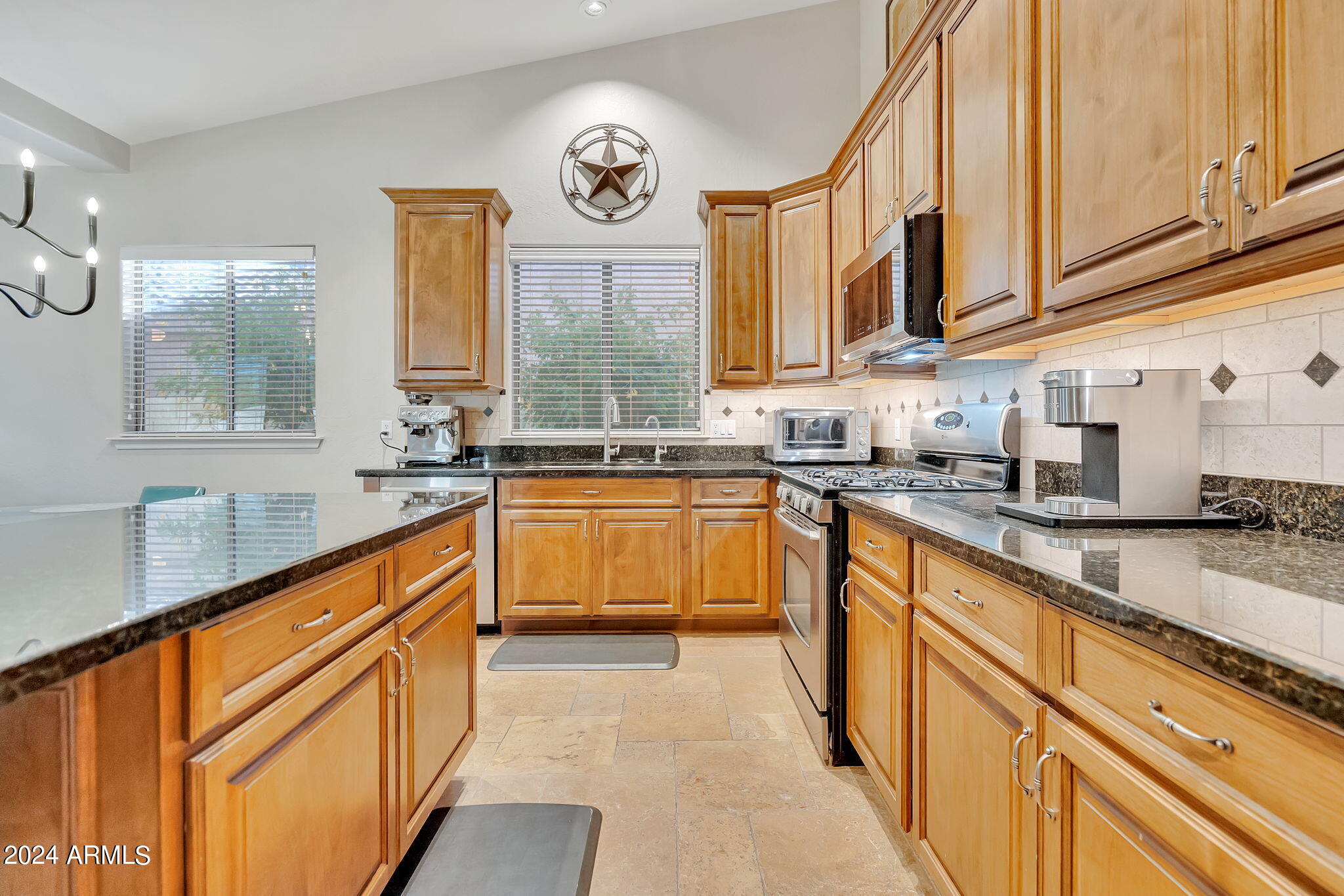 4431 E Morning Vista Lane
