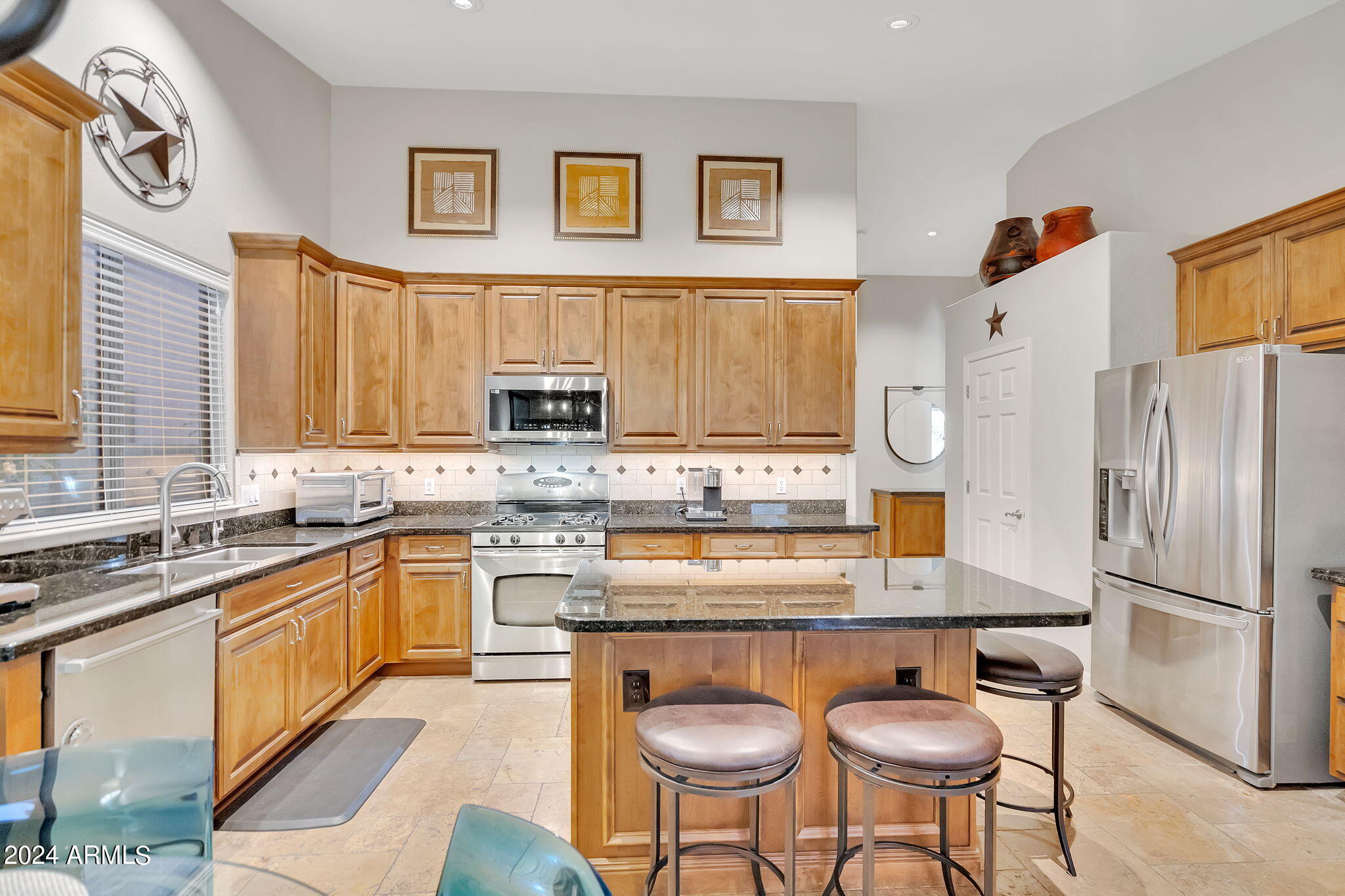 4431 E Morning Vista Lane