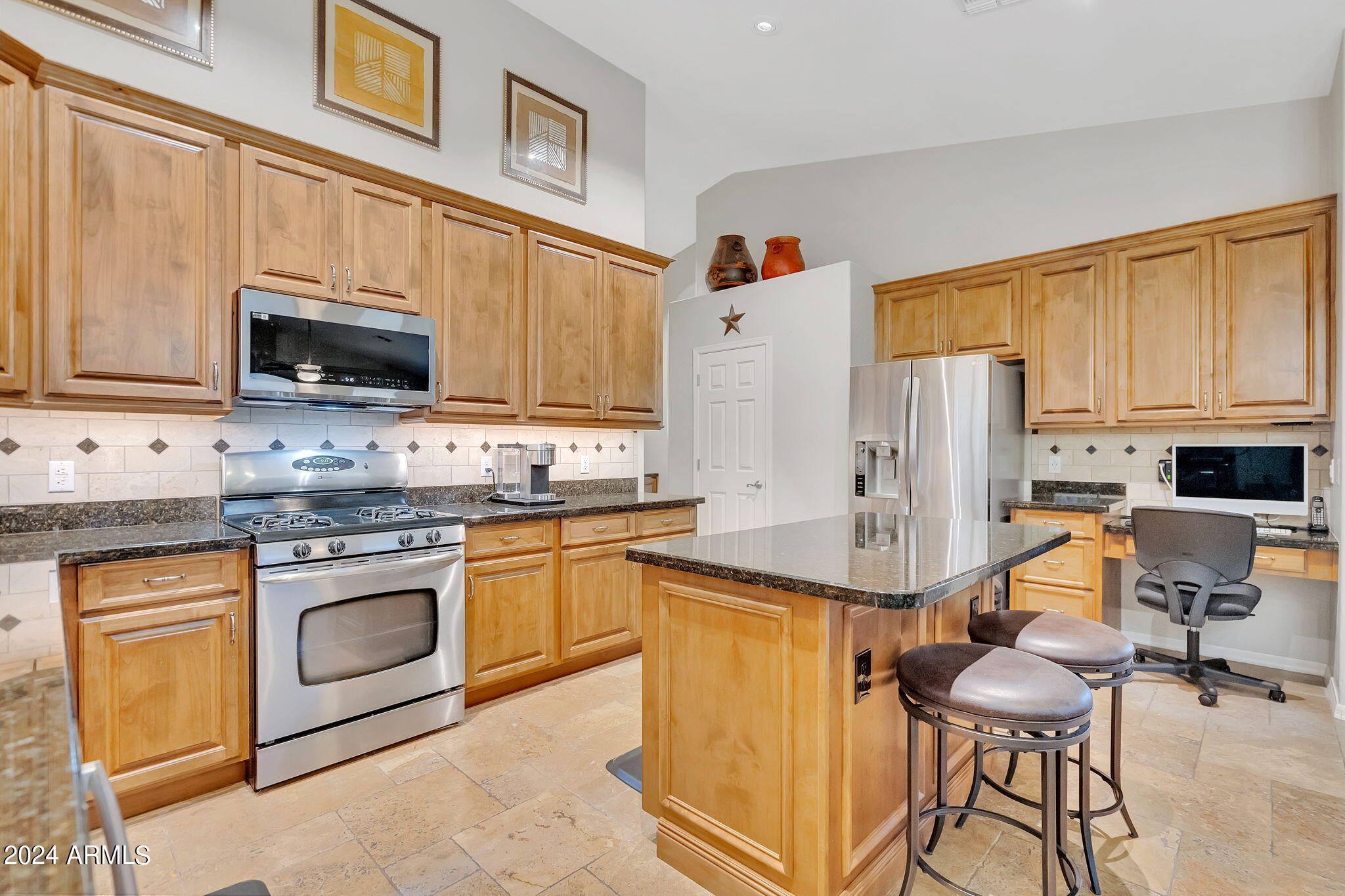 4431 E Morning Vista Lane