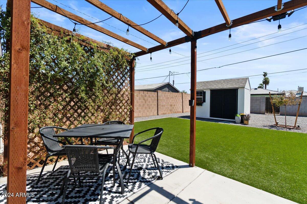 2153 W OSBORN Road