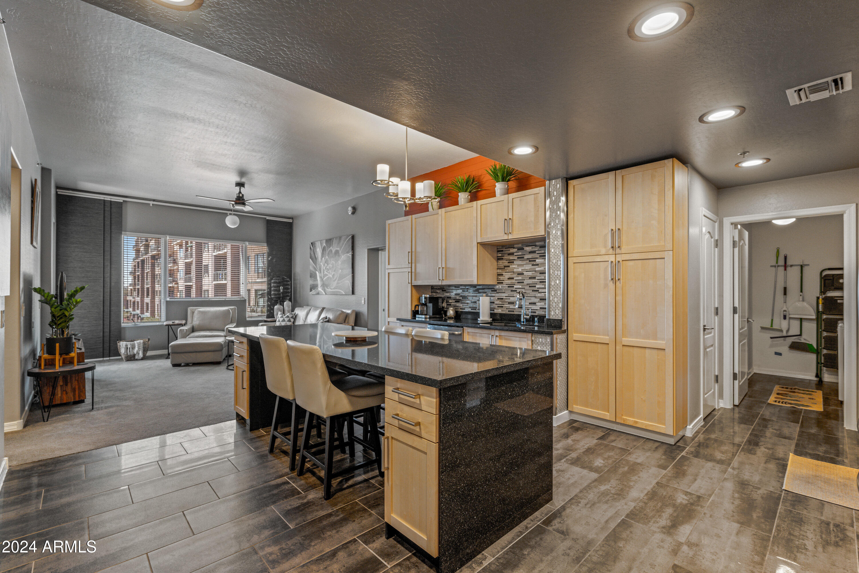 2302 N CENTRAL Avenue 309