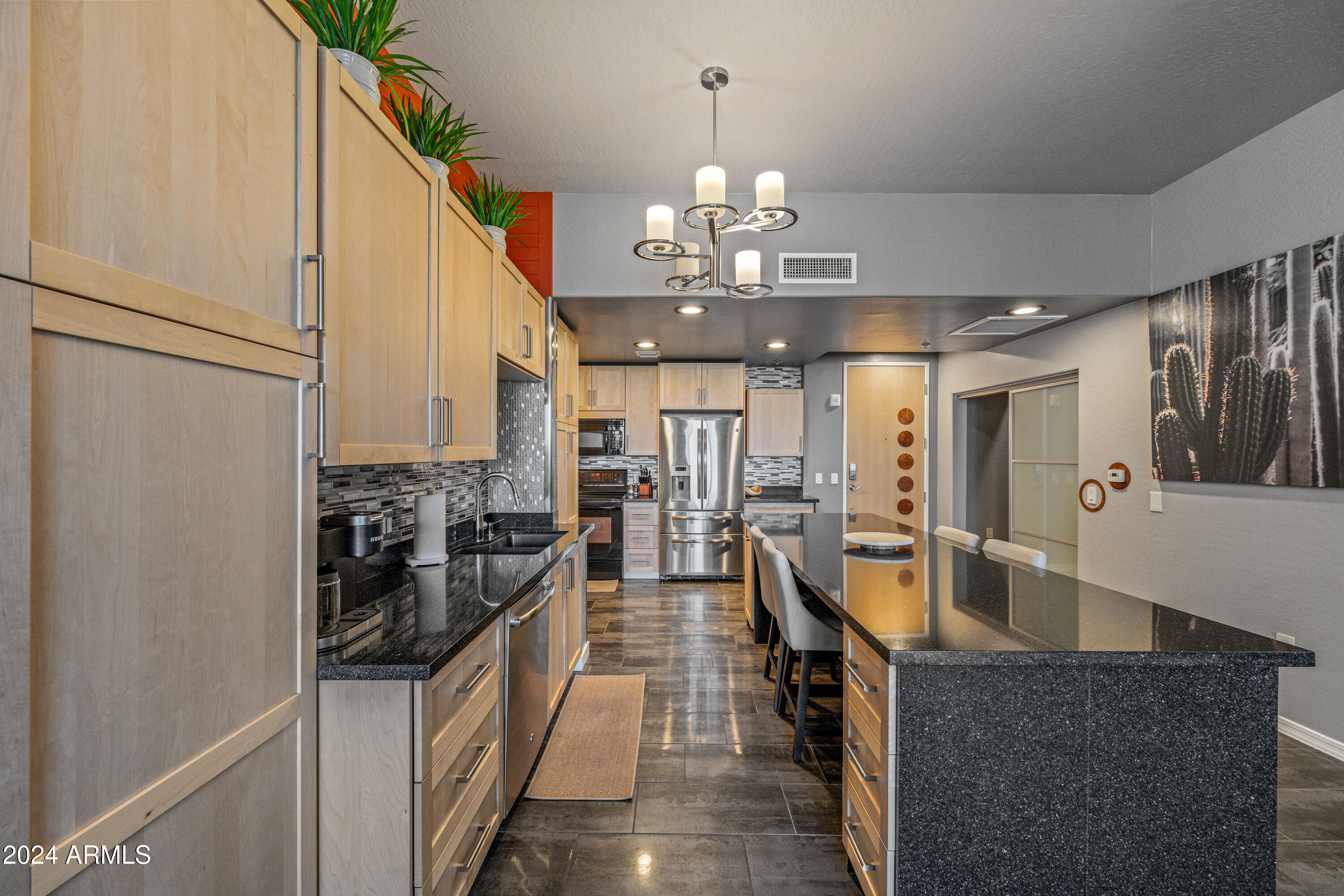 2302 N CENTRAL Avenue 309