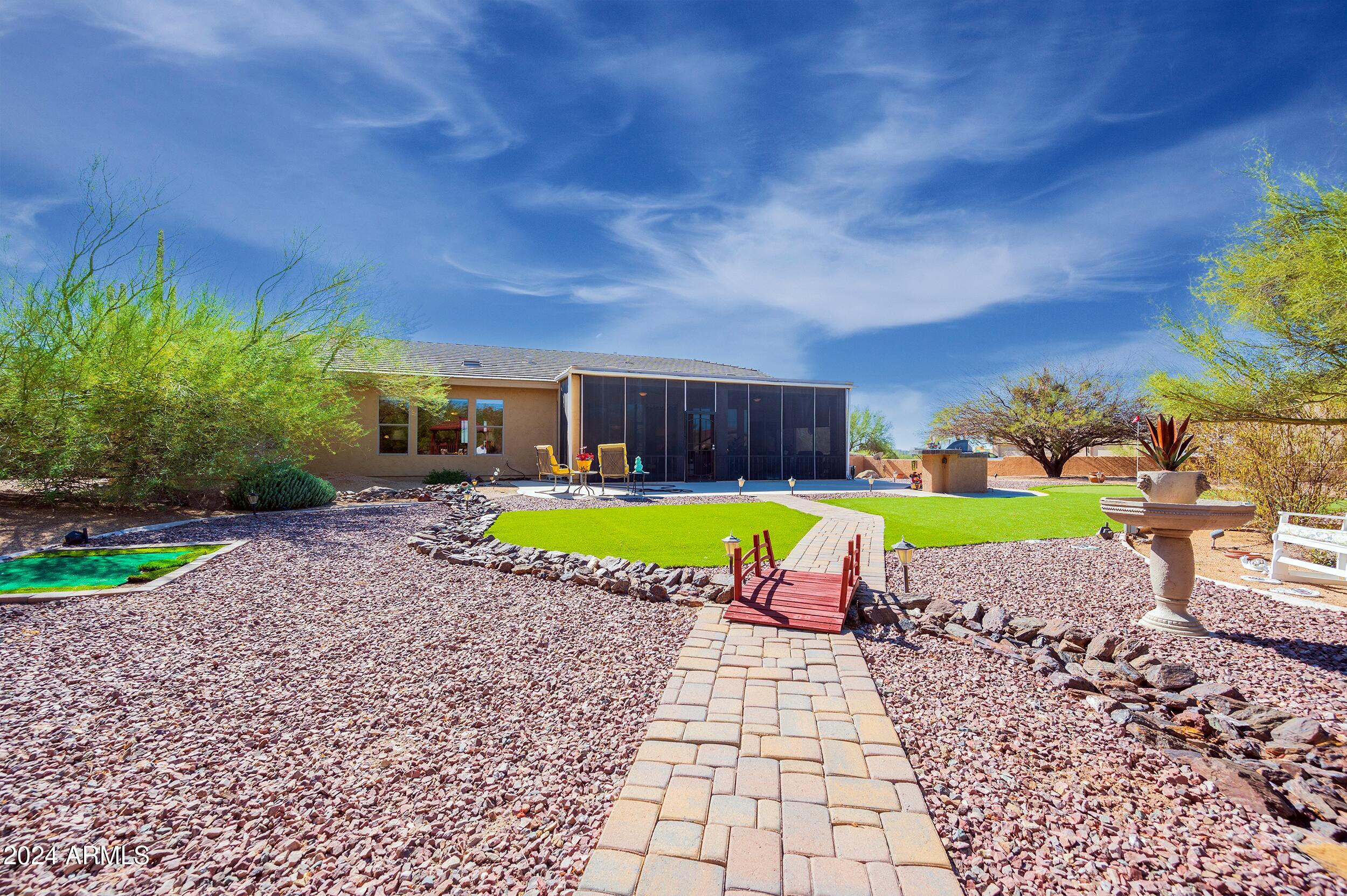 5834 E WILDCAT Drive