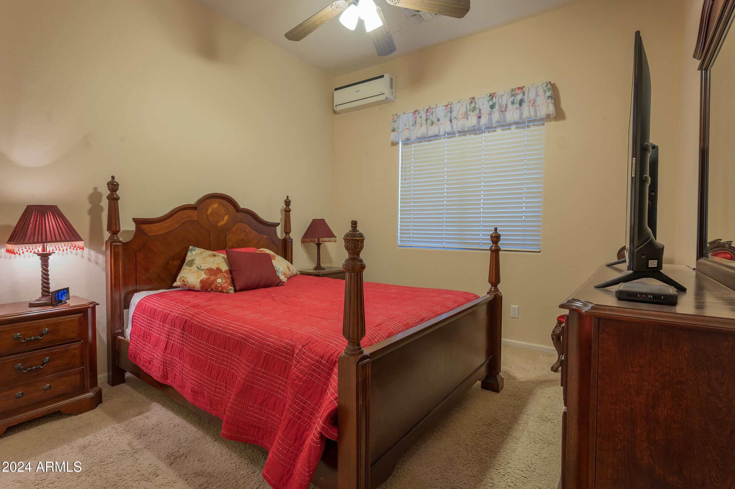5834 E WILDCAT Drive