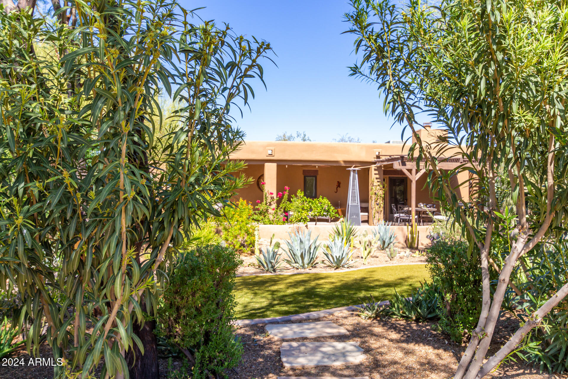 6045 E WILDCAT Drive