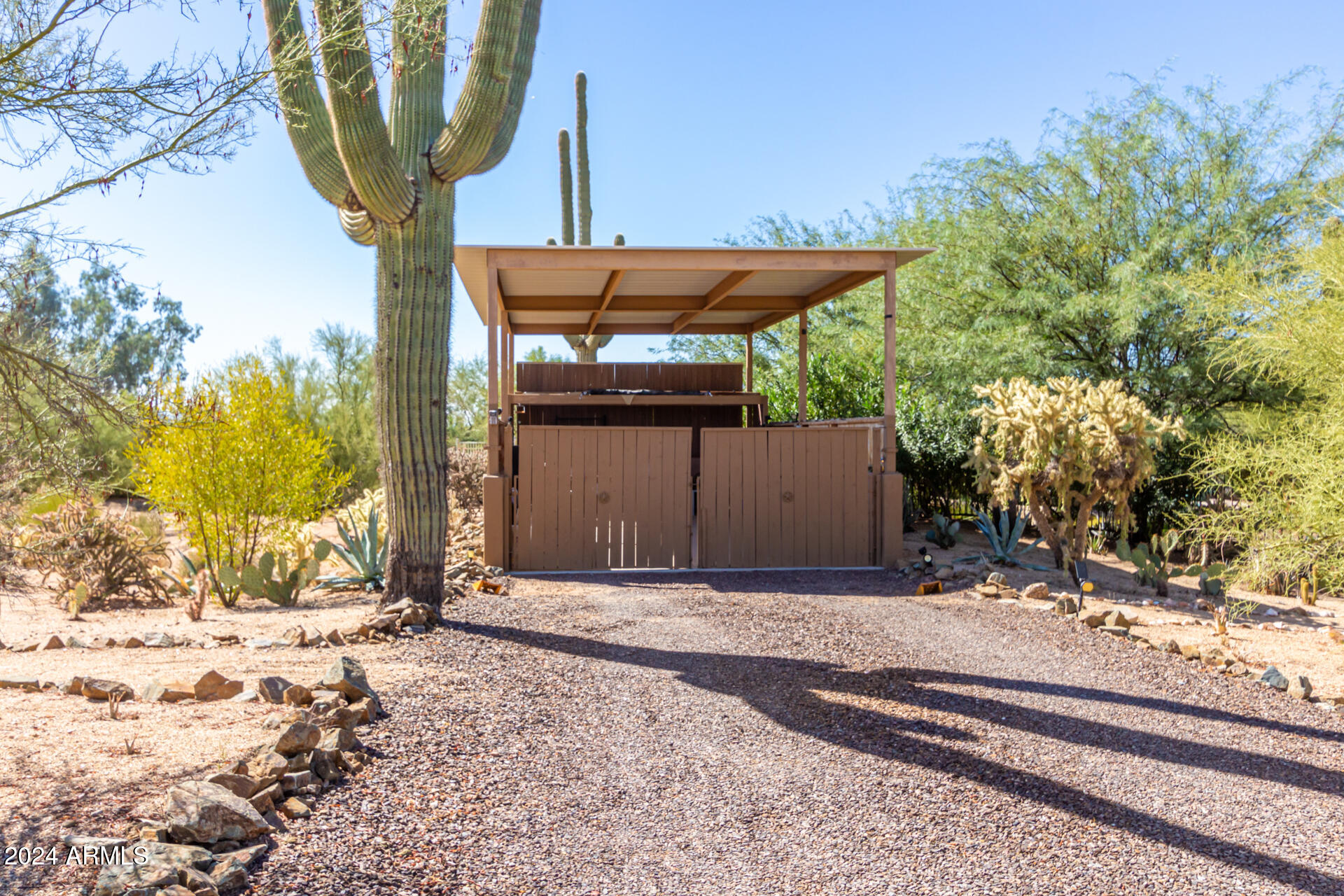 6045 E WILDCAT Drive