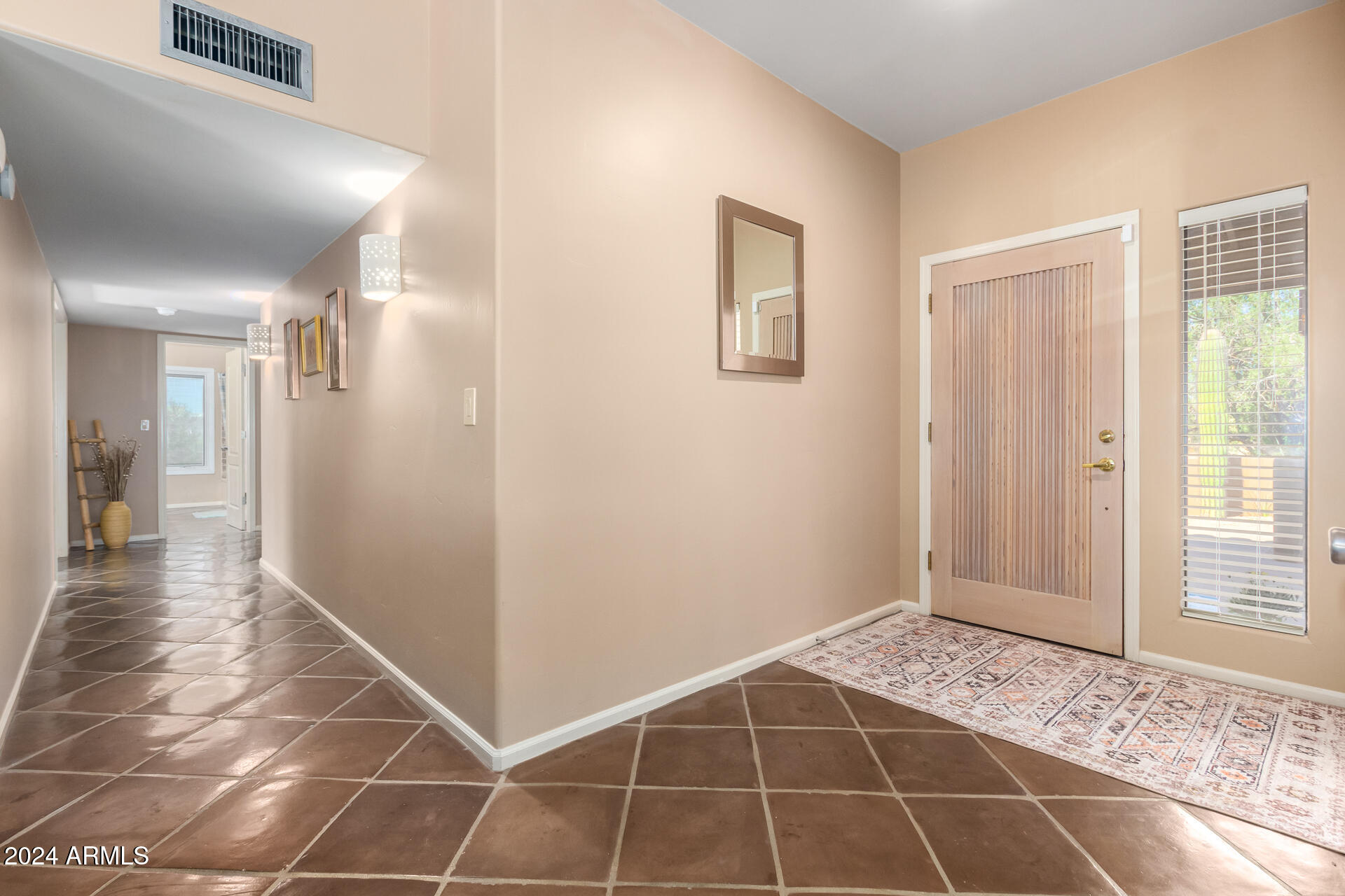 6045 E WILDCAT Drive