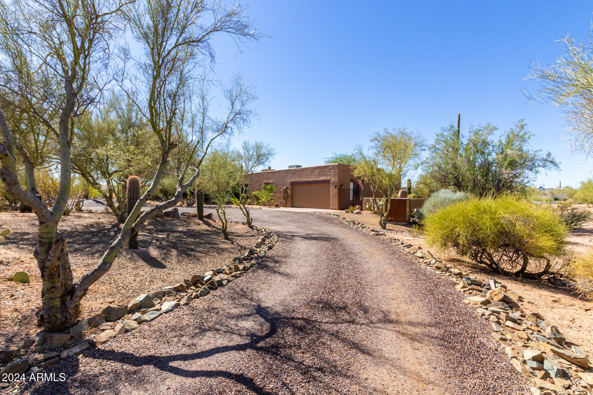 6045 E WILDCAT Drive