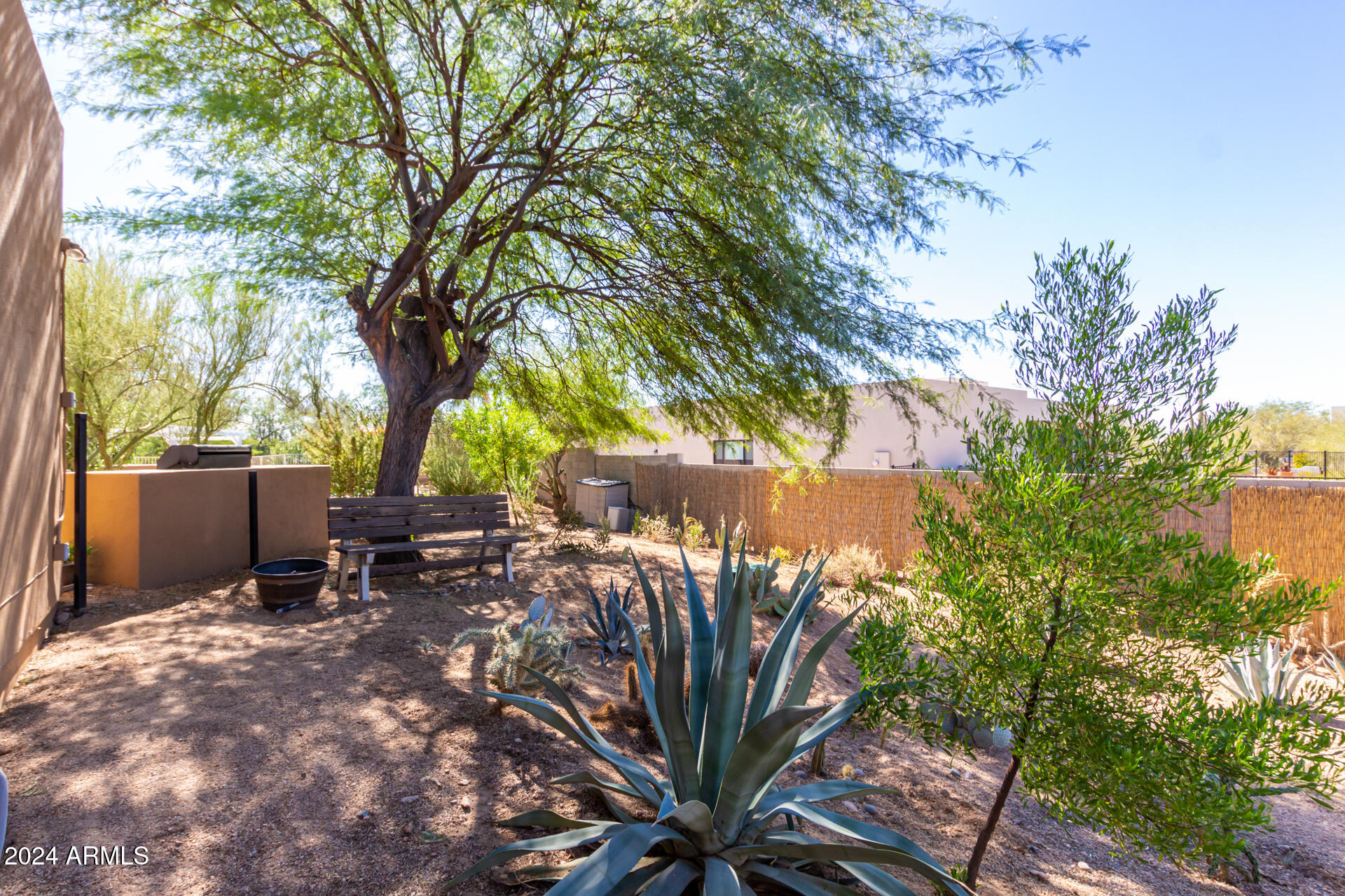 6045 E WILDCAT Drive