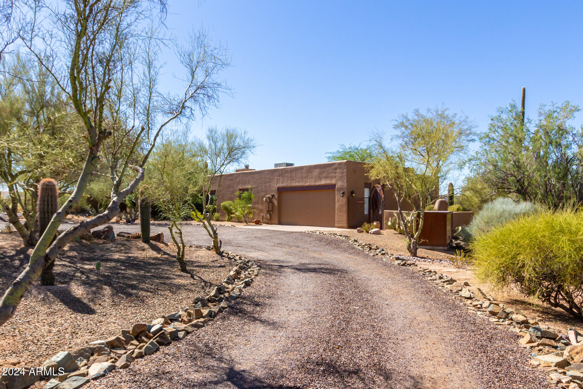 6045 E WILDCAT Drive