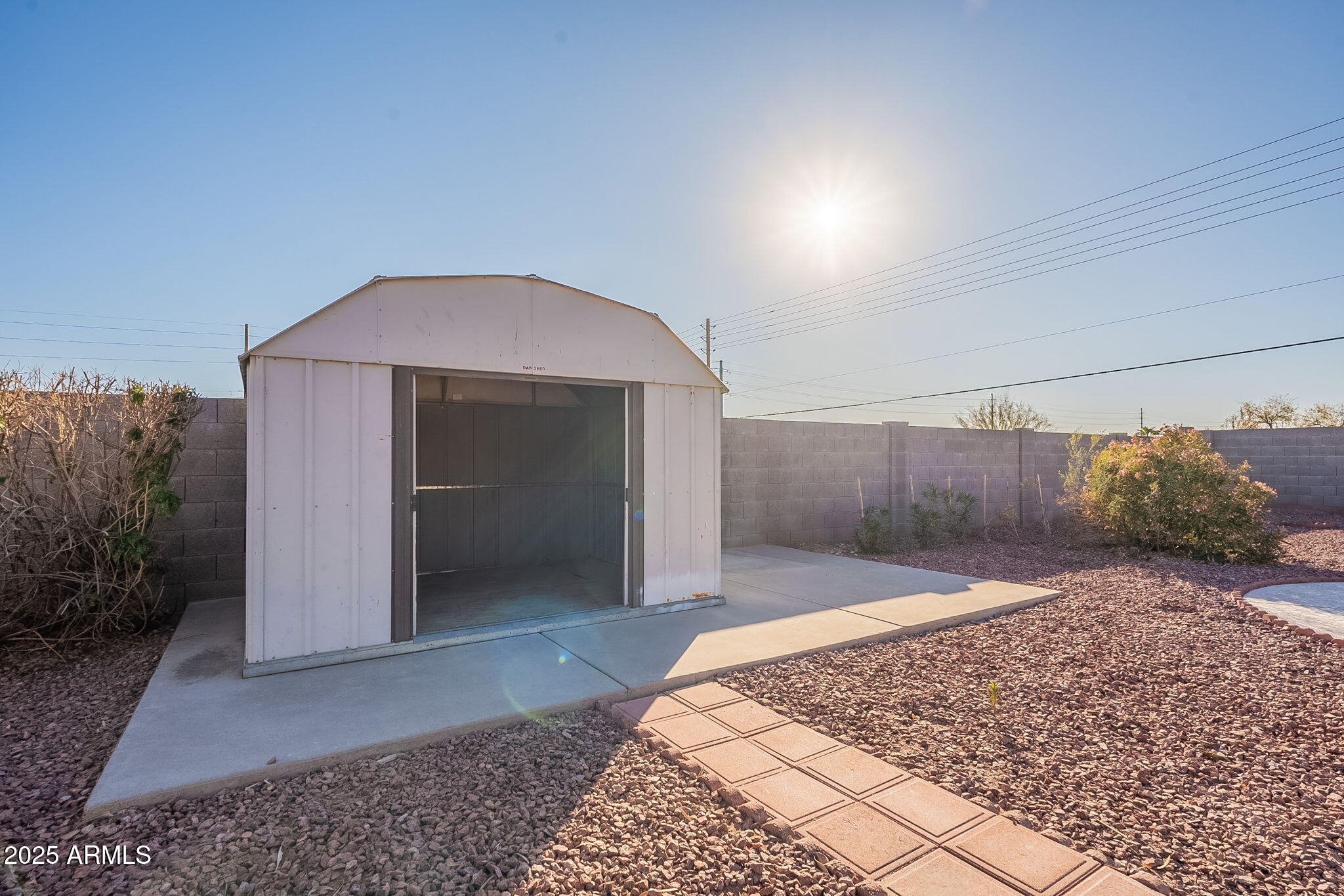 10811 E CONTESSA Street