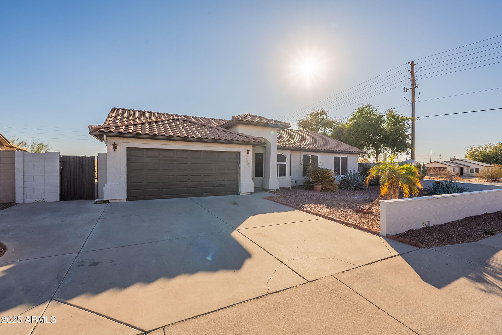 10811 E CONTESSA Street