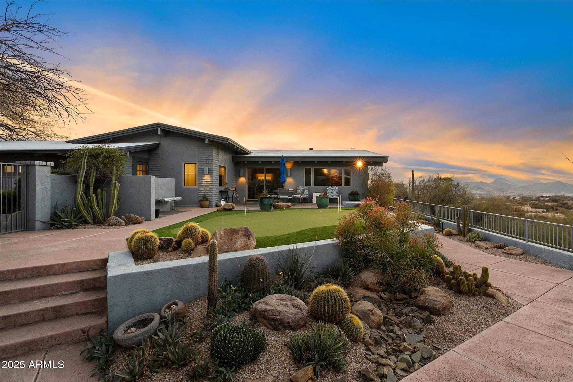 7740 E HORIZON Drive