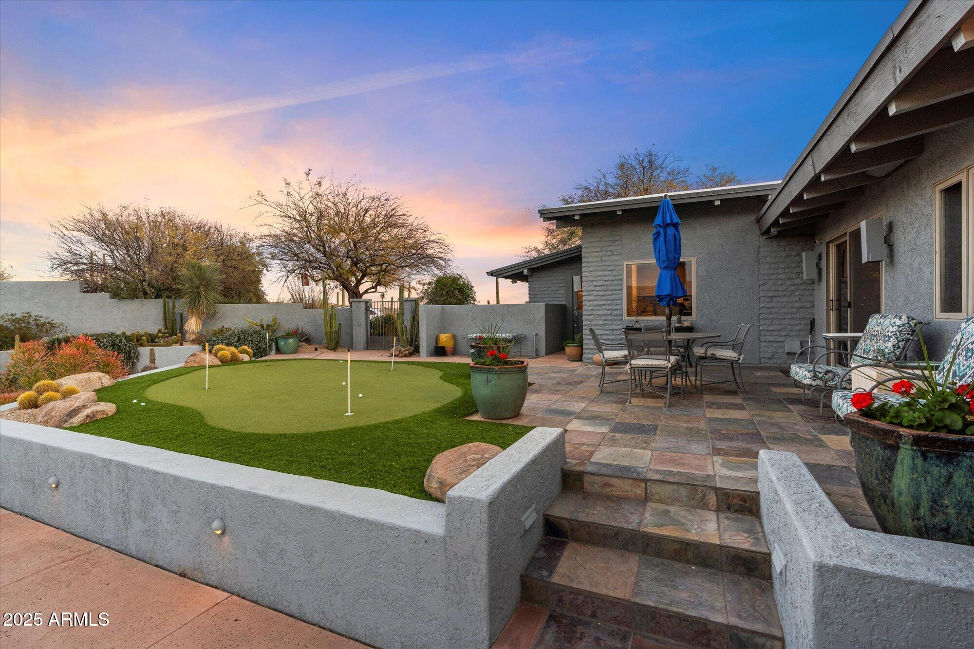 7740 E HORIZON Drive