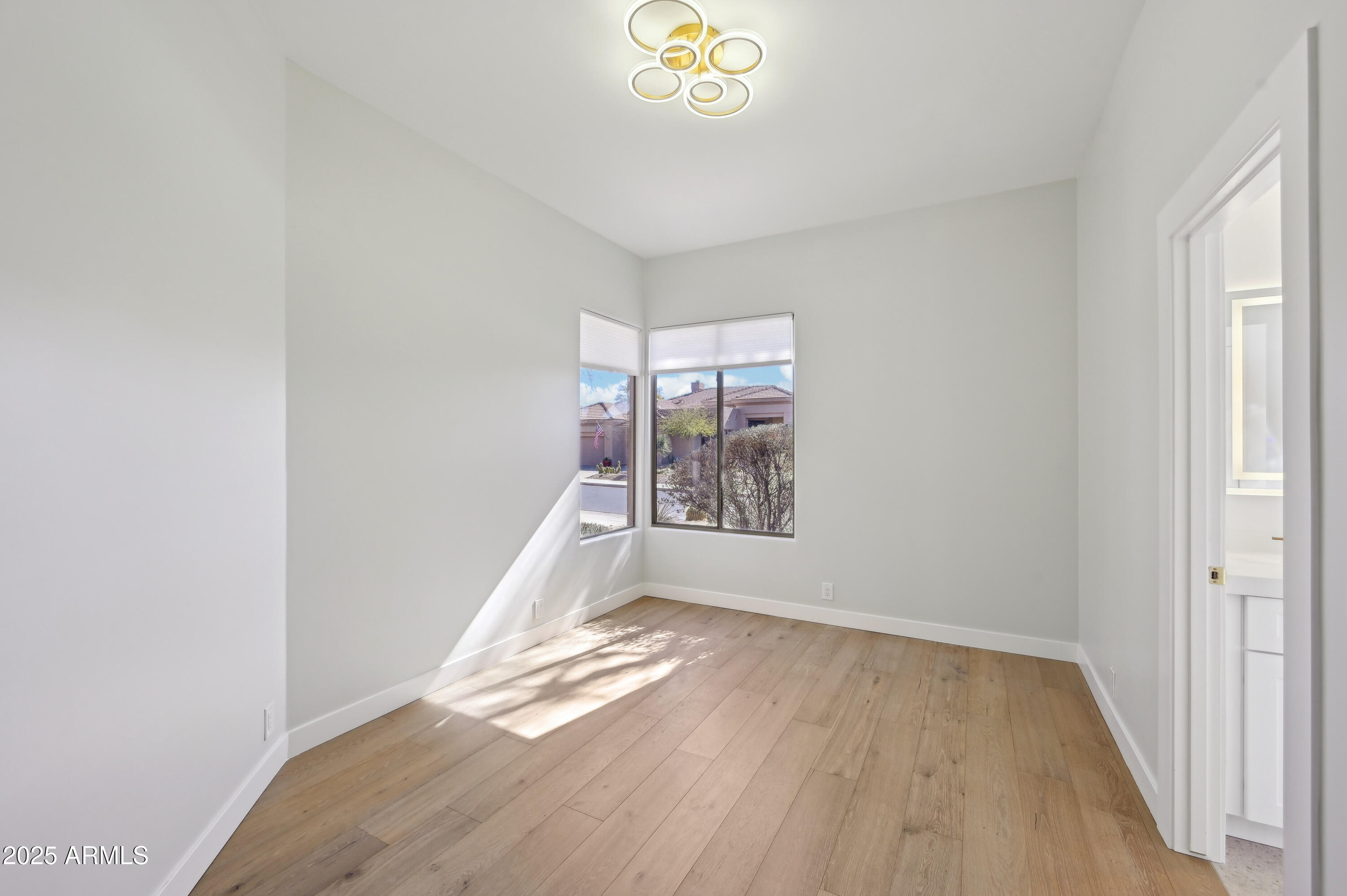 6924 E Mighty Saguaro Way