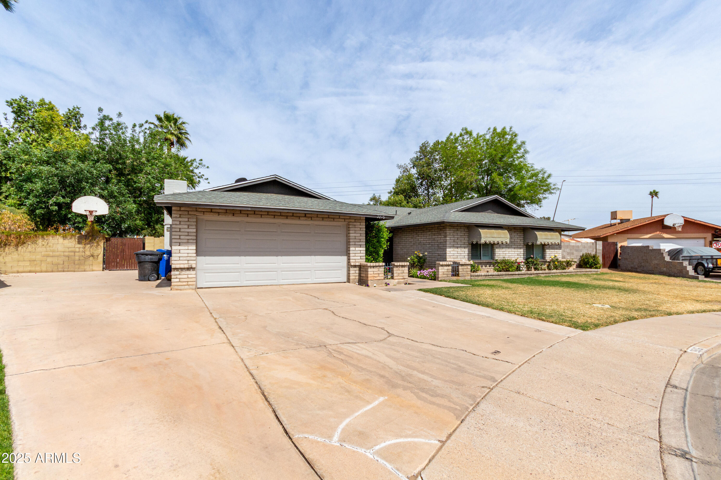 2816 S DON LUIS Circle