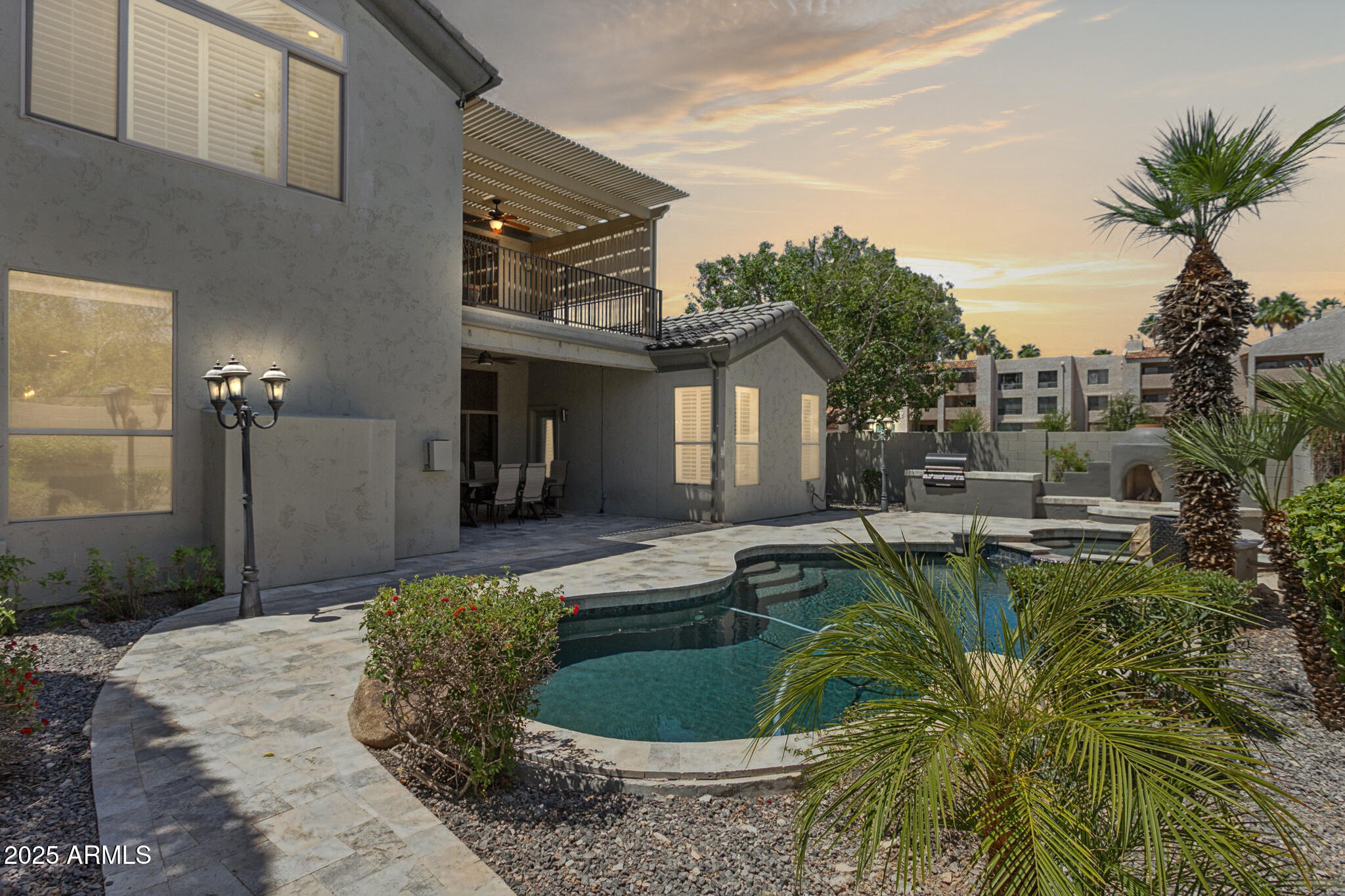 3202 E Orange Drive