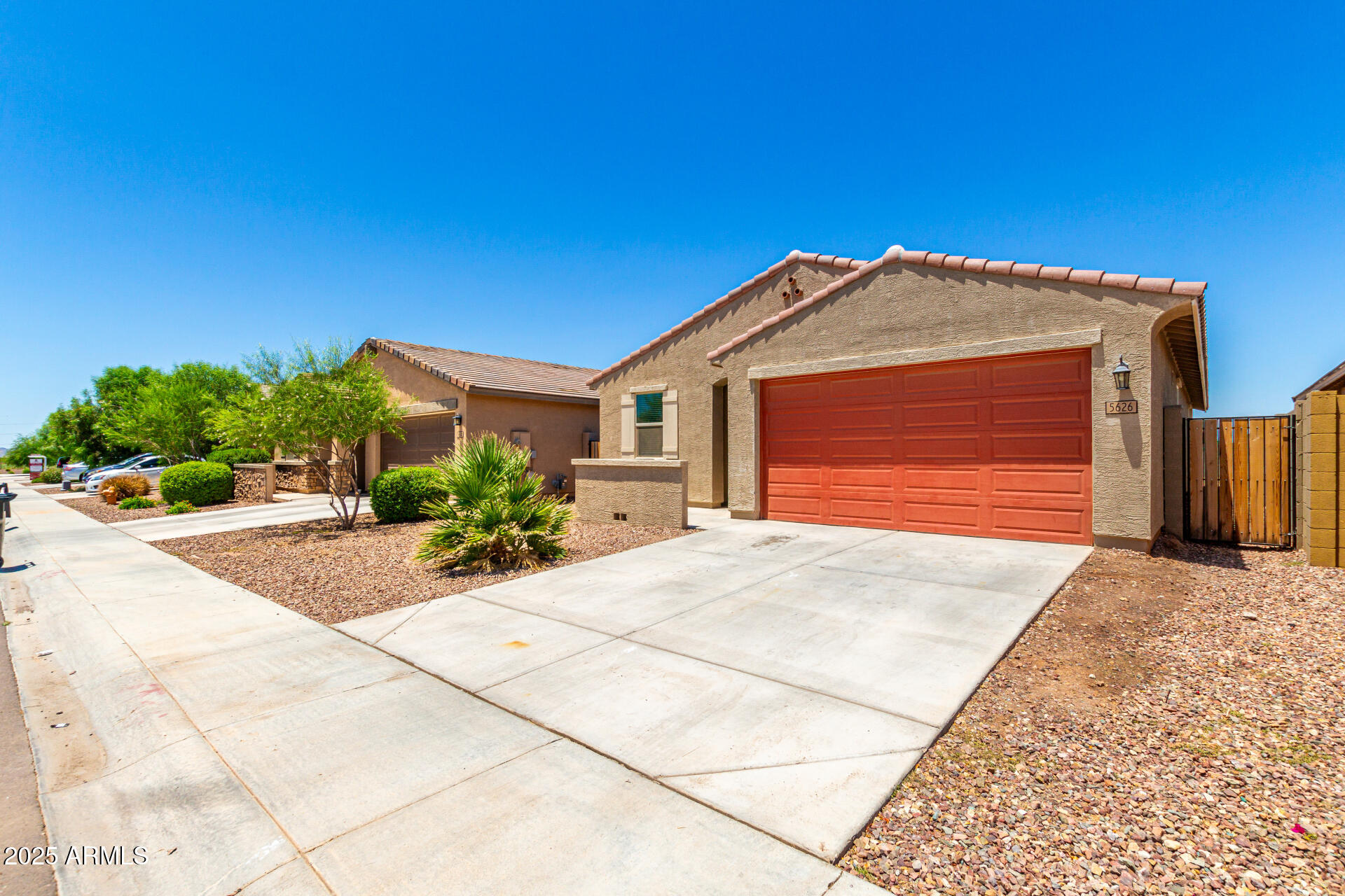 5626 W RAINWATER Drive
