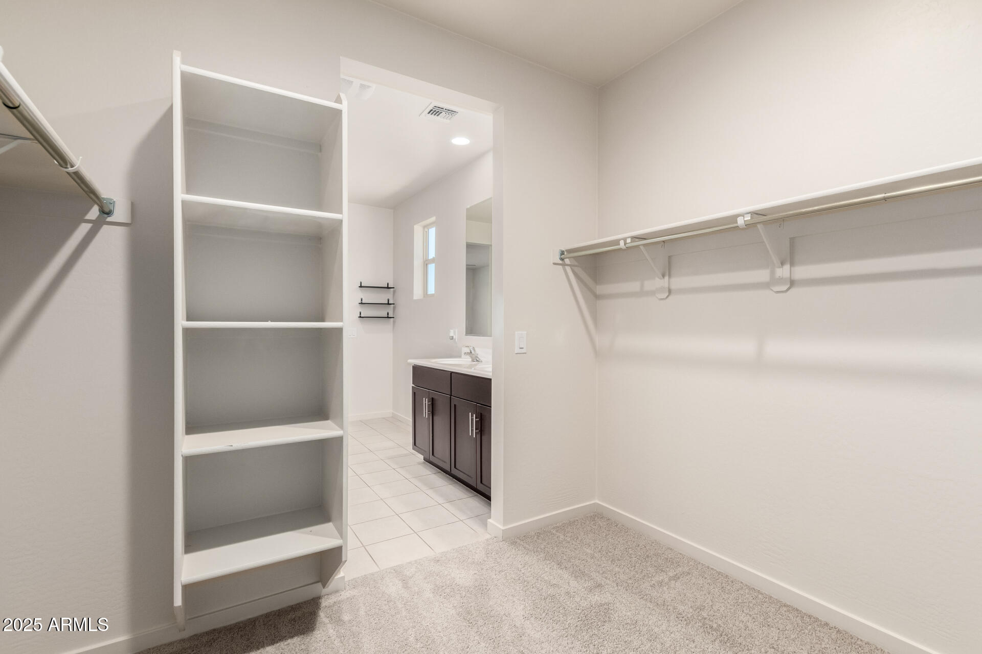 5626 W RAINWATER Drive