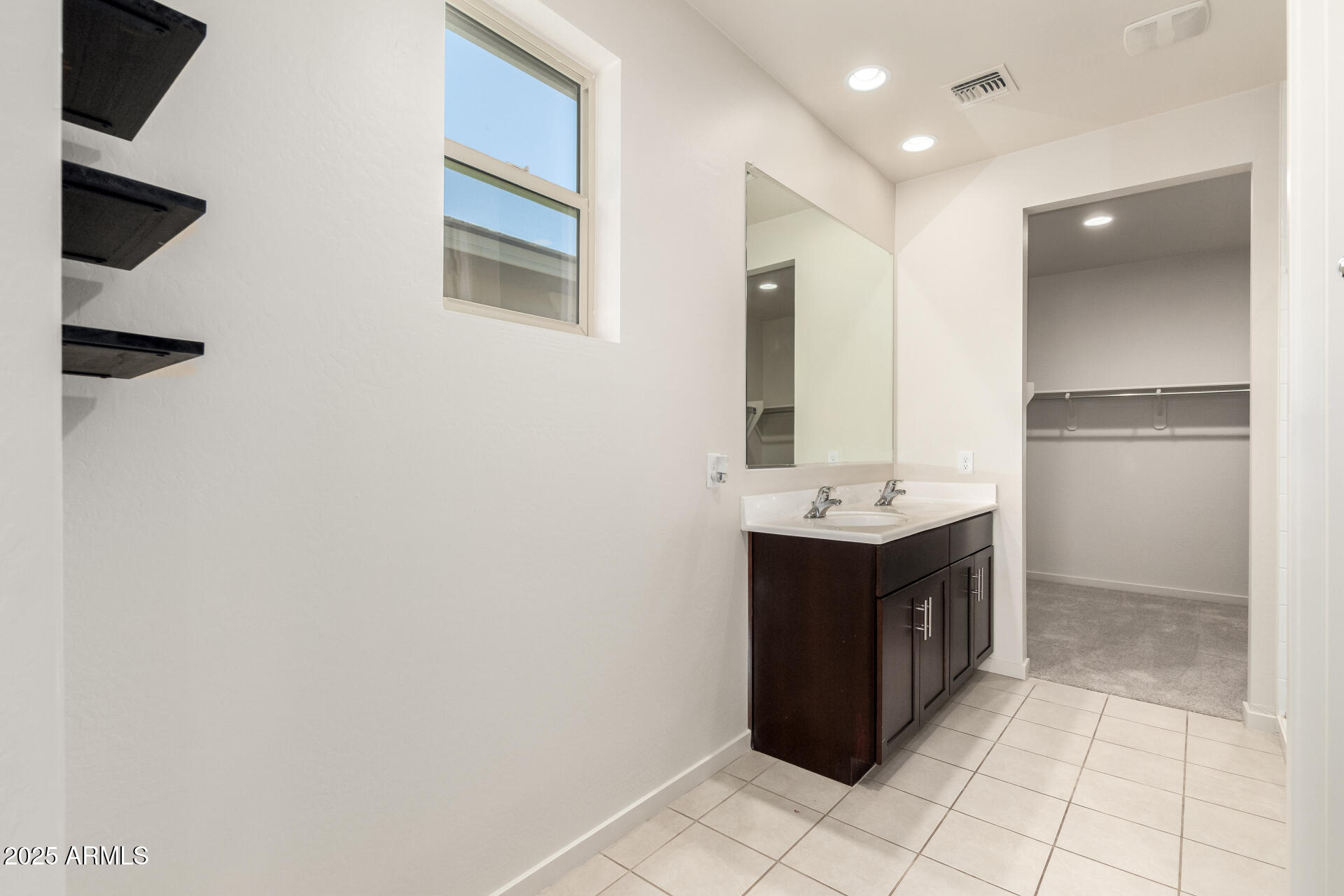 5626 W RAINWATER Drive