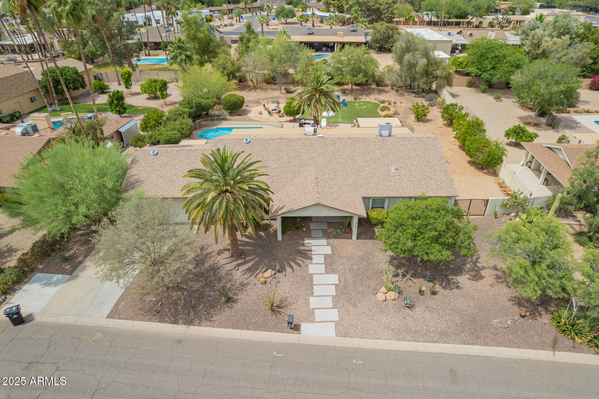 6102 E ASTER Drive