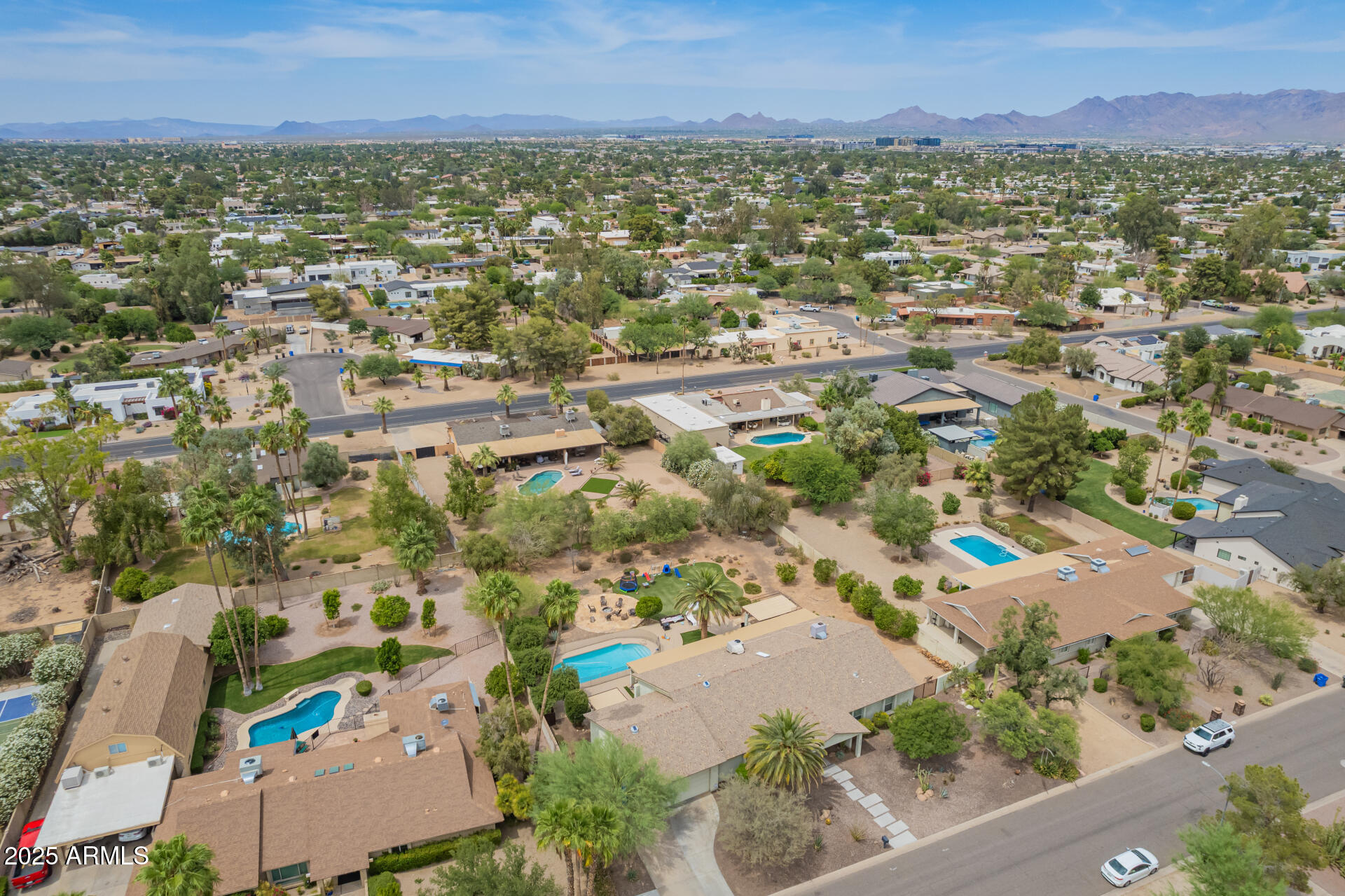 6102 E ASTER Drive