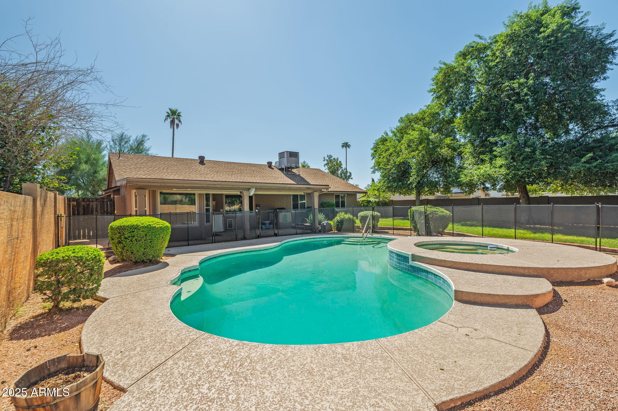 3530 E ANDERSON Drive