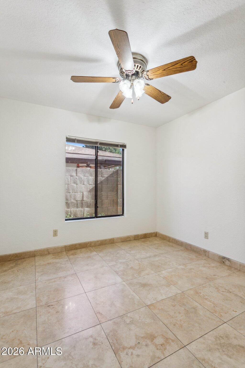 3337 W Taro Lane