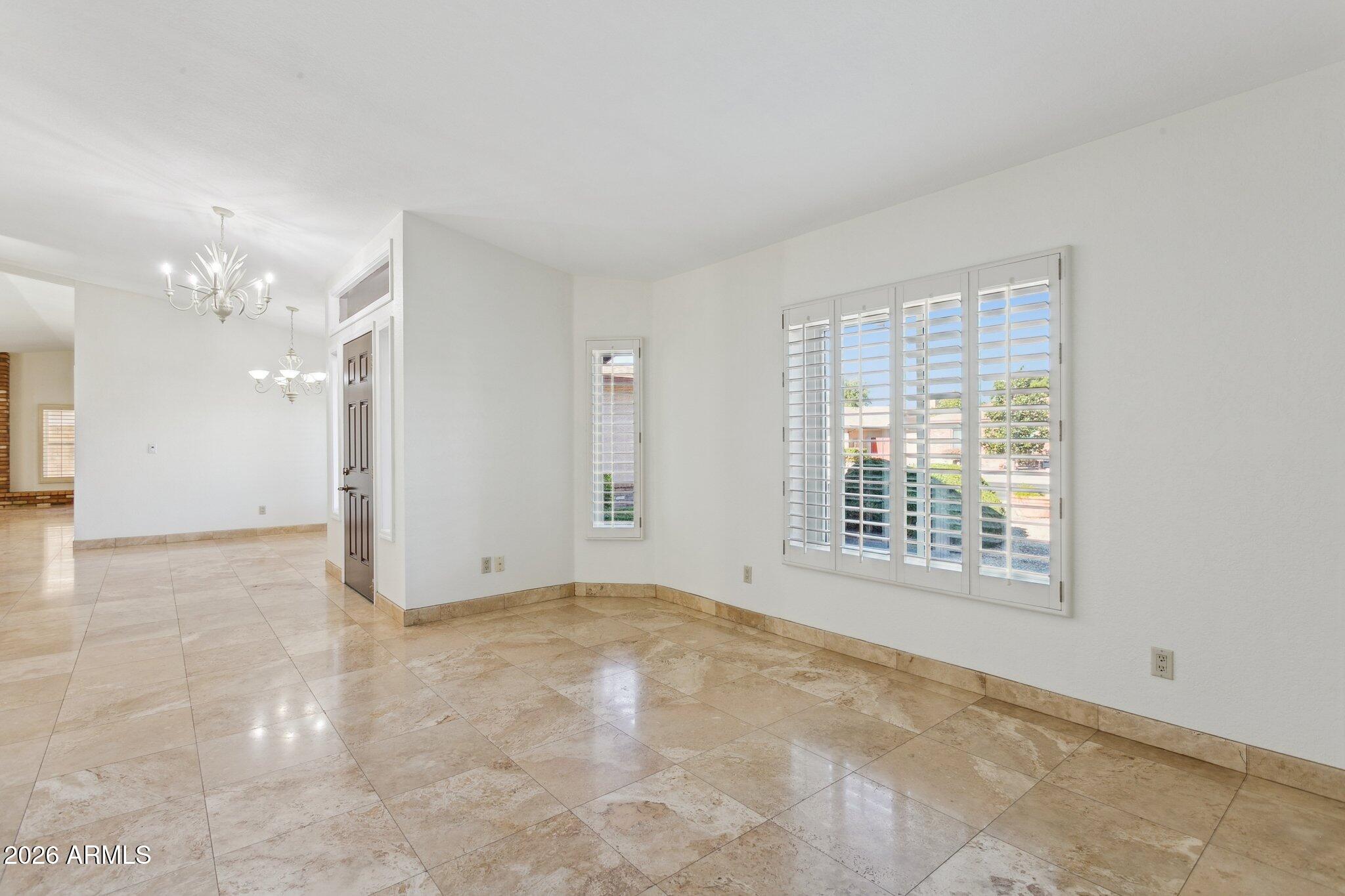 3337 W Taro Lane