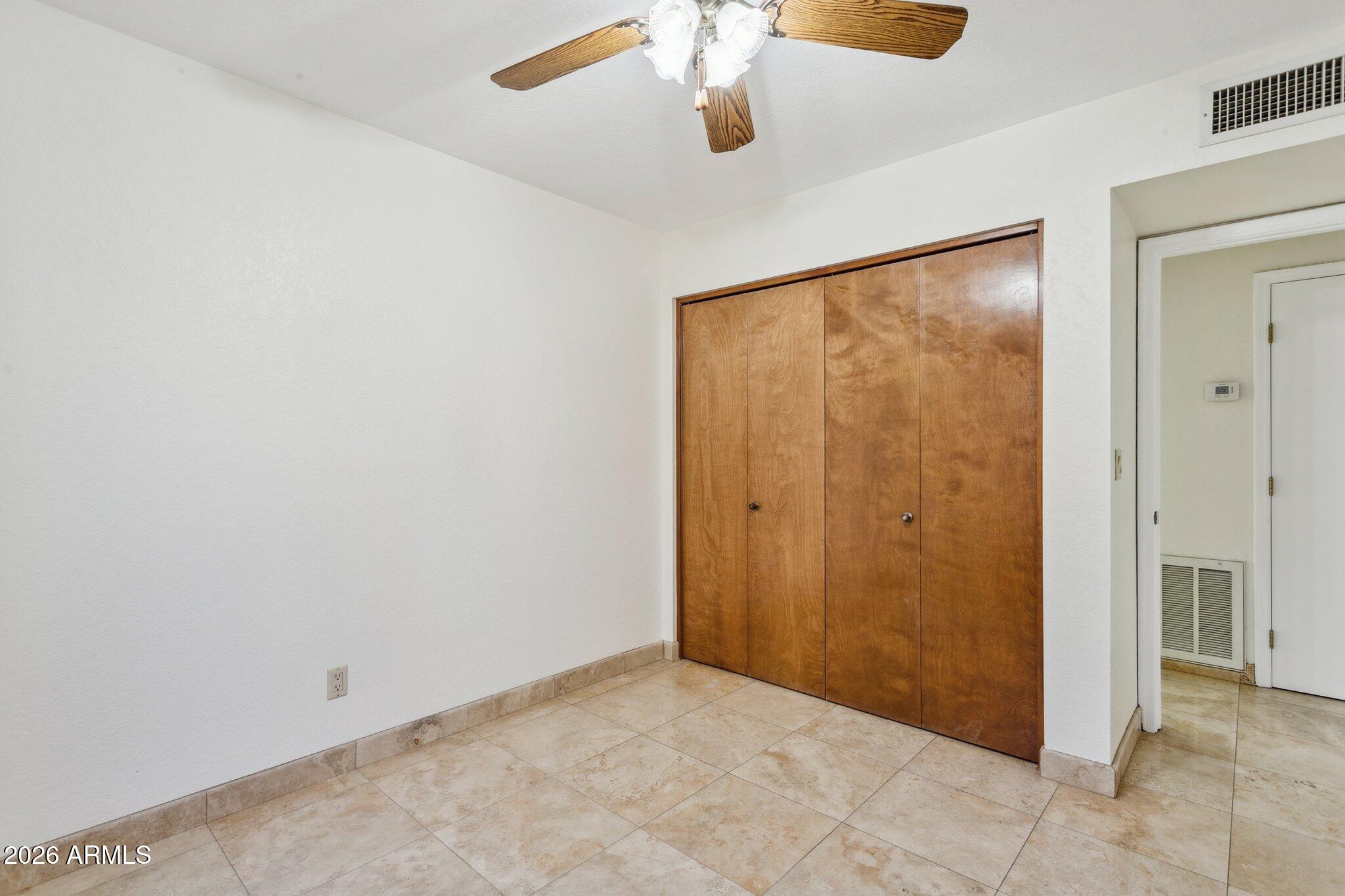 3337 W Taro Lane