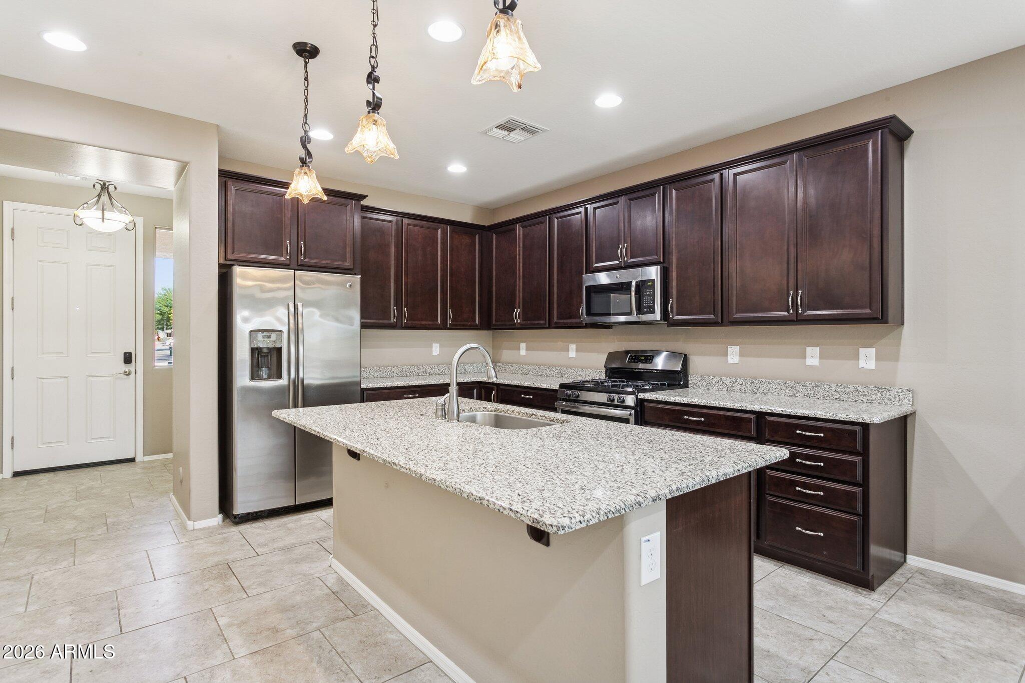 12151 W Davis Lane