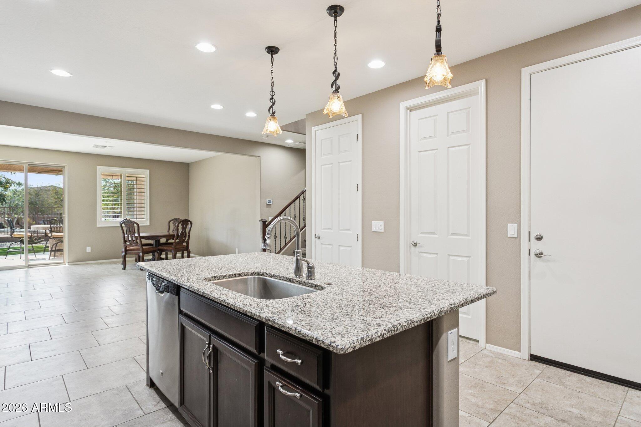 12151 W Davis Lane