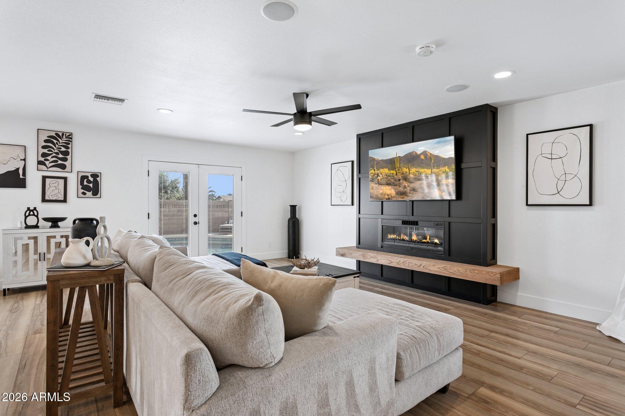 1715 W Orchid Lane